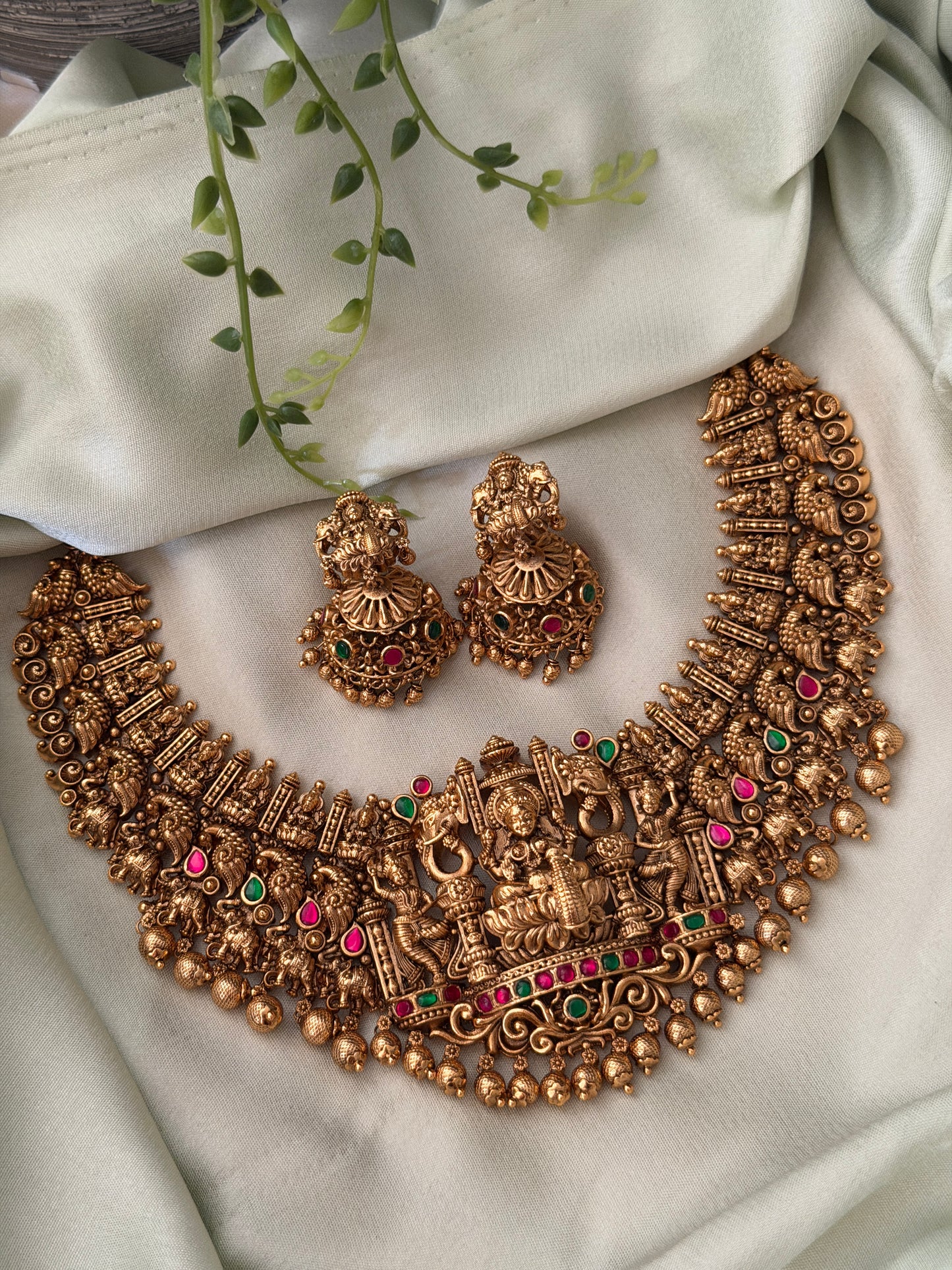 Alakananda Devi necklace v1.0