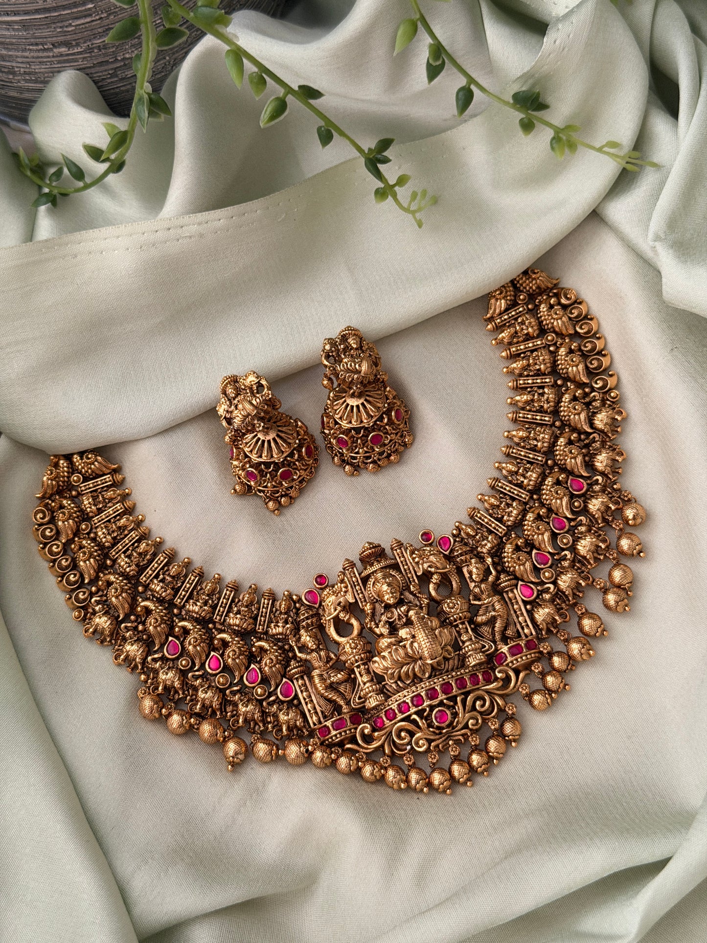 Alakananda Devi necklace v1.0