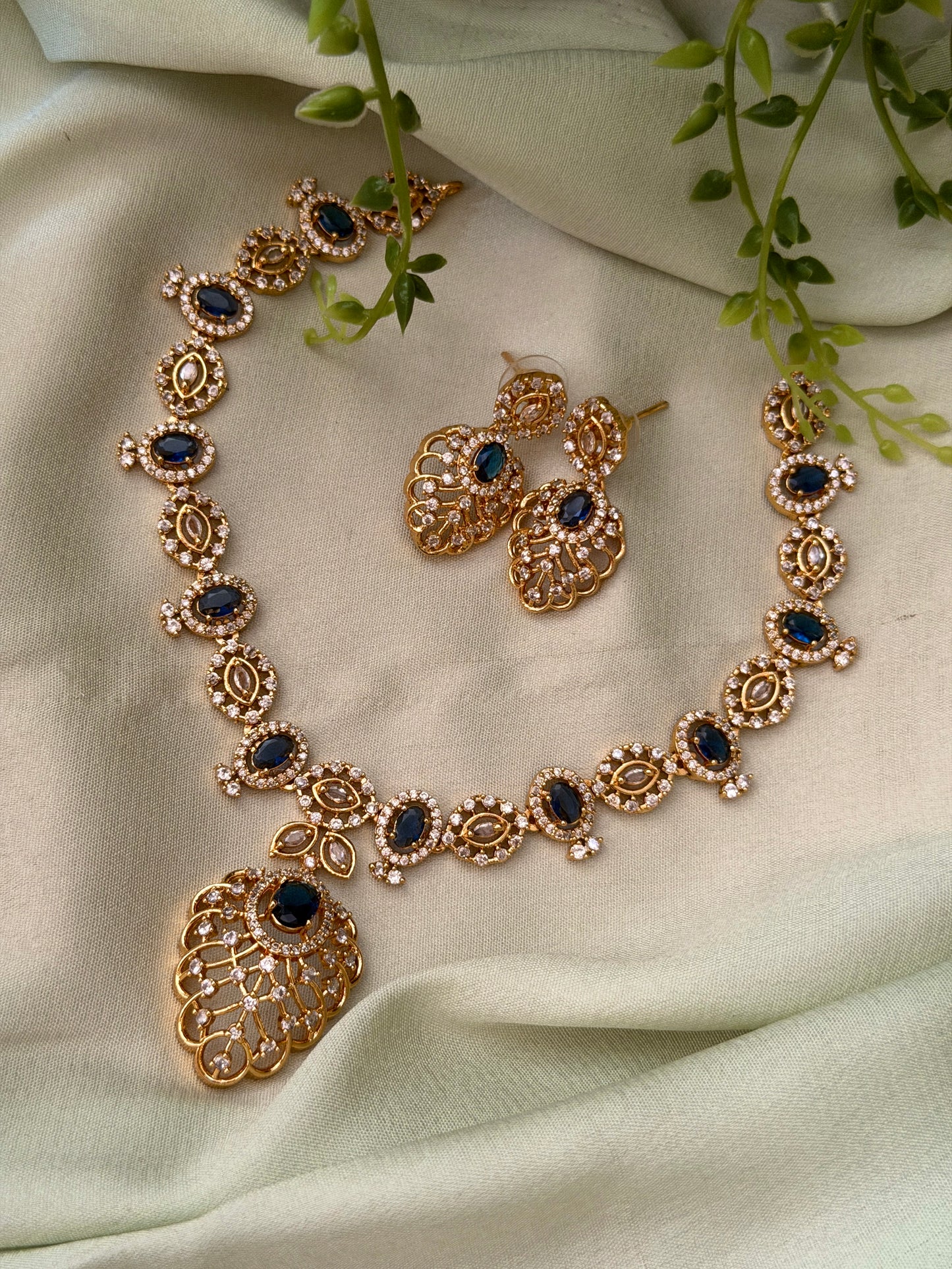 Farha AD Necklace