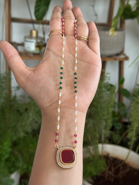 Mix bead pendant chain