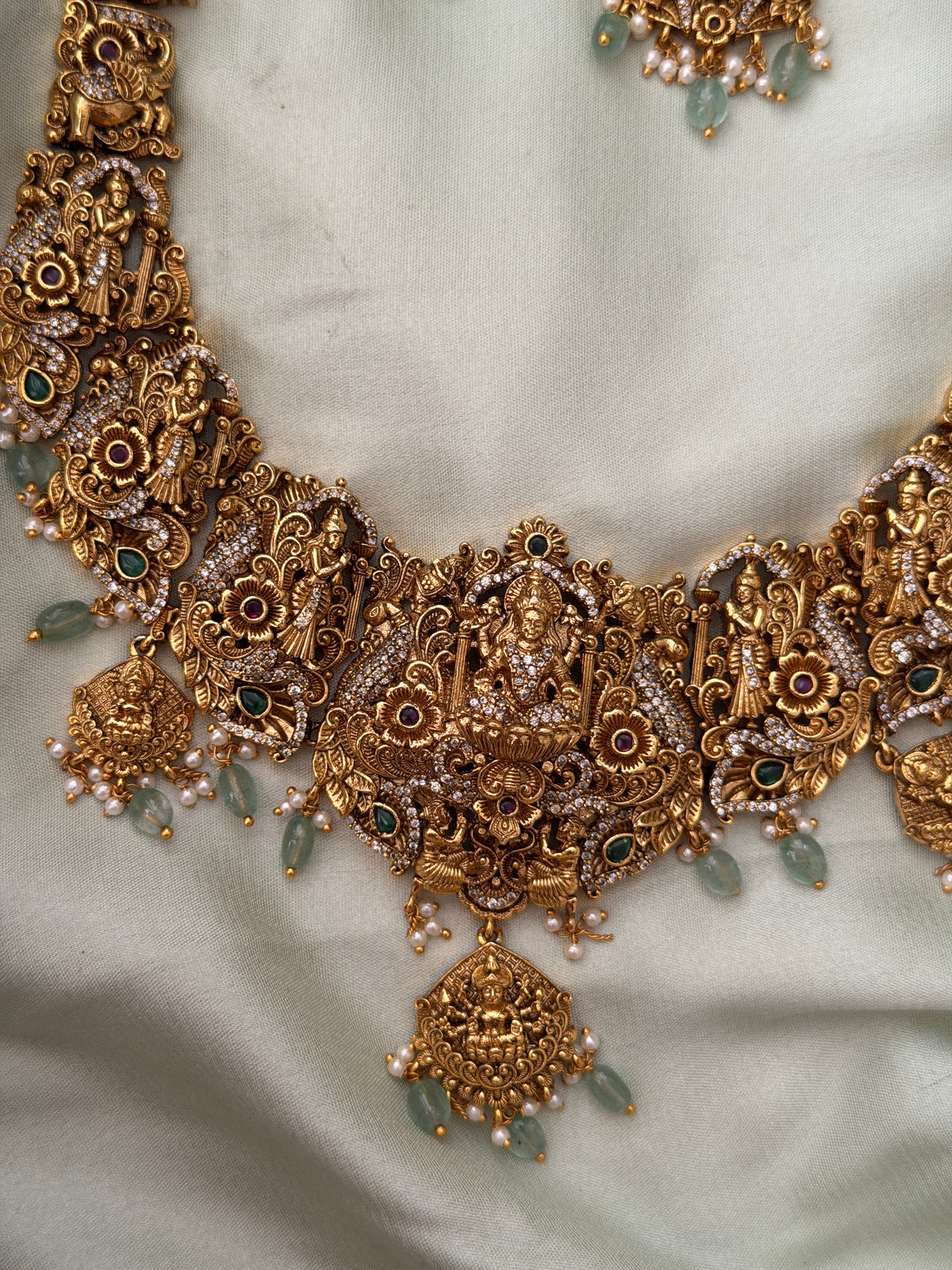 Manjula Haaram Set