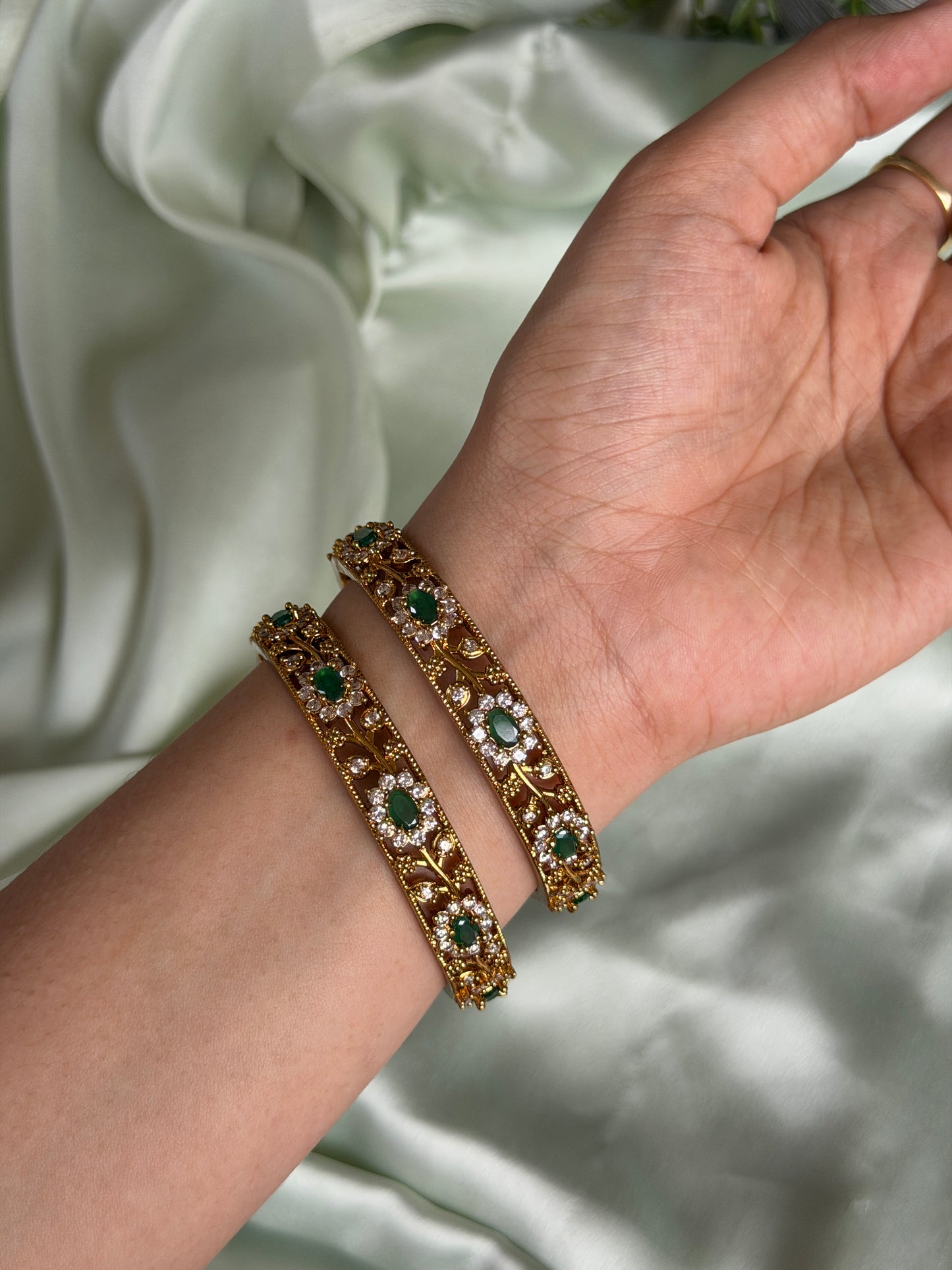 Isha Stone Bangles