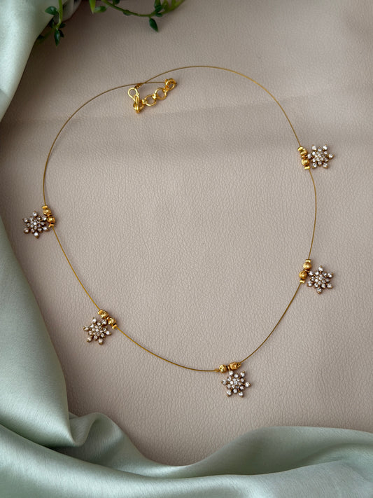 Cluster Star Invisible Choker