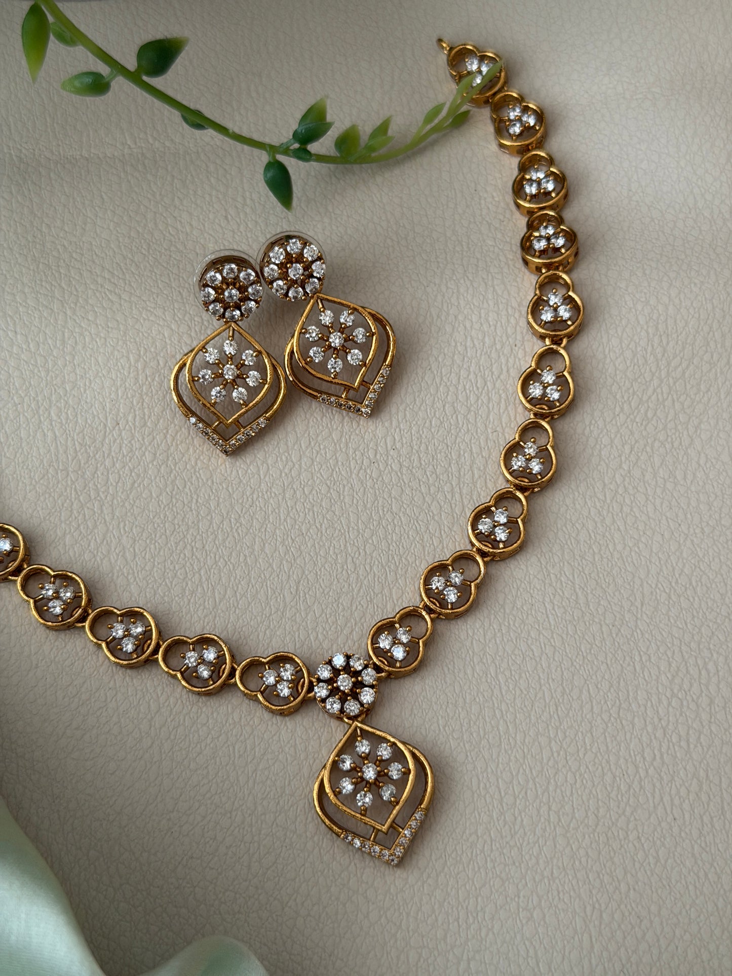 Vihaana Diamond Necklace