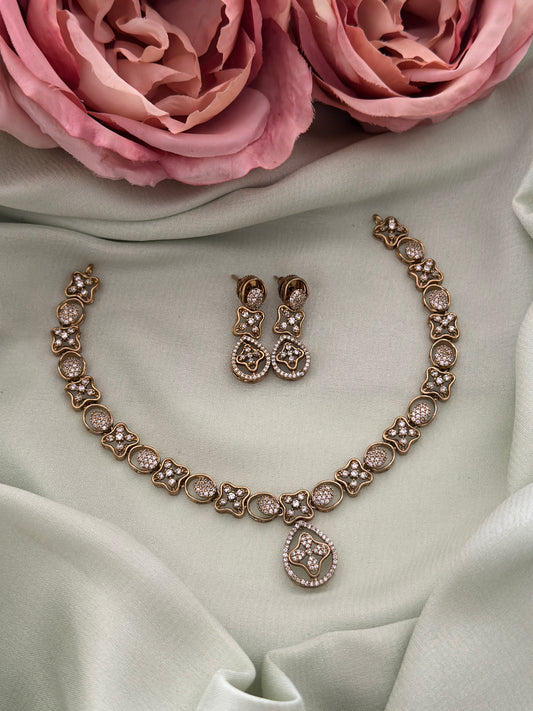Melissa AD Necklace