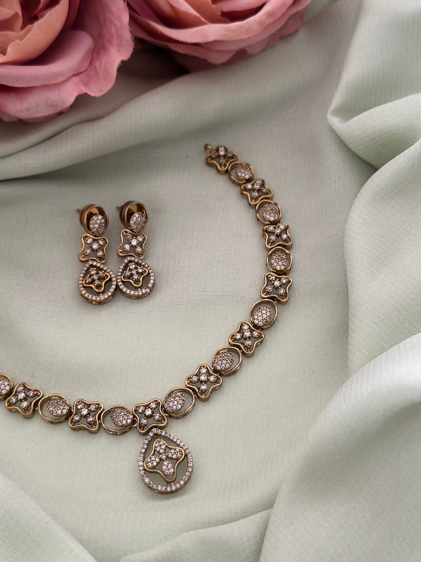 Melissa AD Necklace
