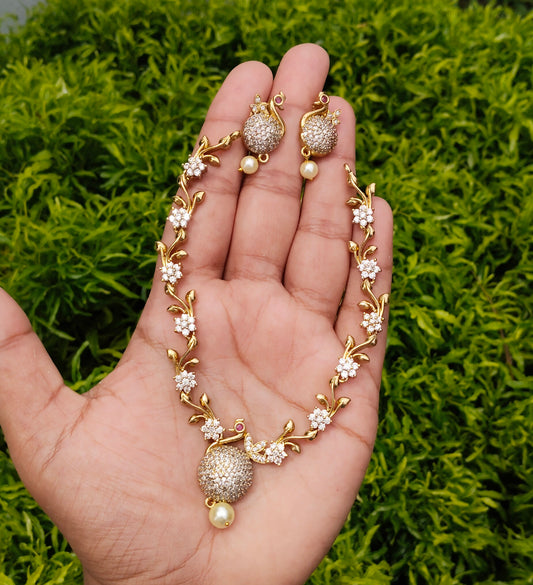 Azura x Vine AD necklace