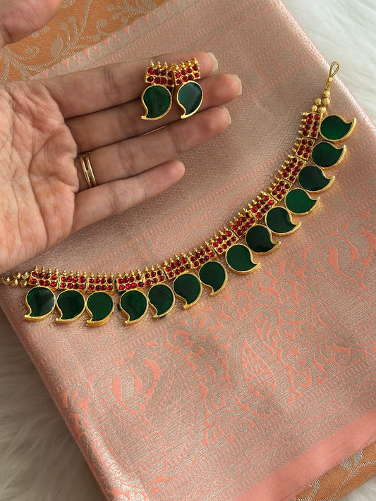Aarna Palakka Necklace