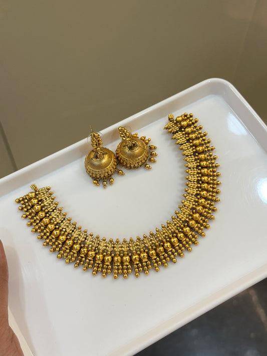 Non idol mullamottu with Jhumkas