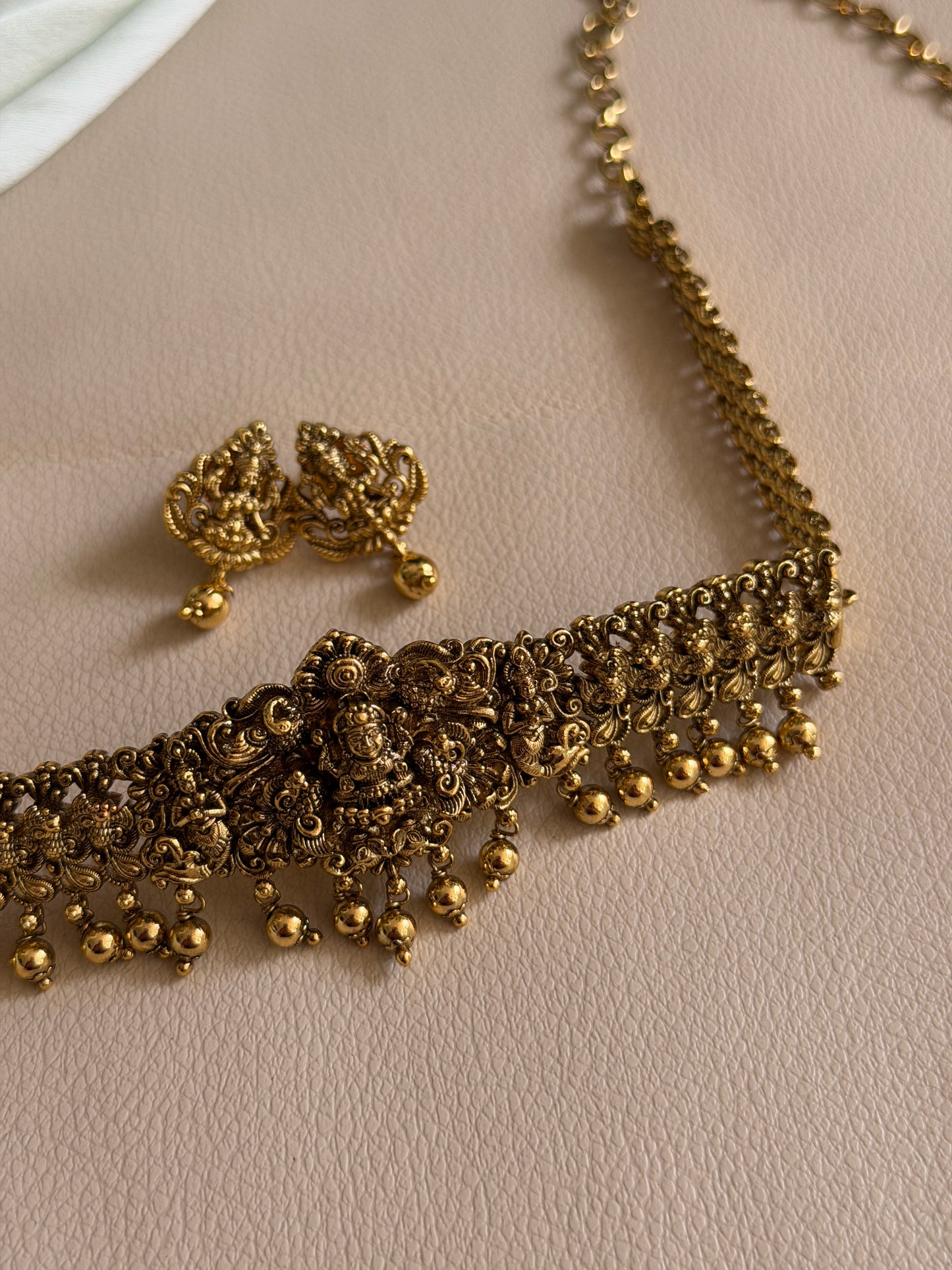 Satyaksha Antique Choker Set