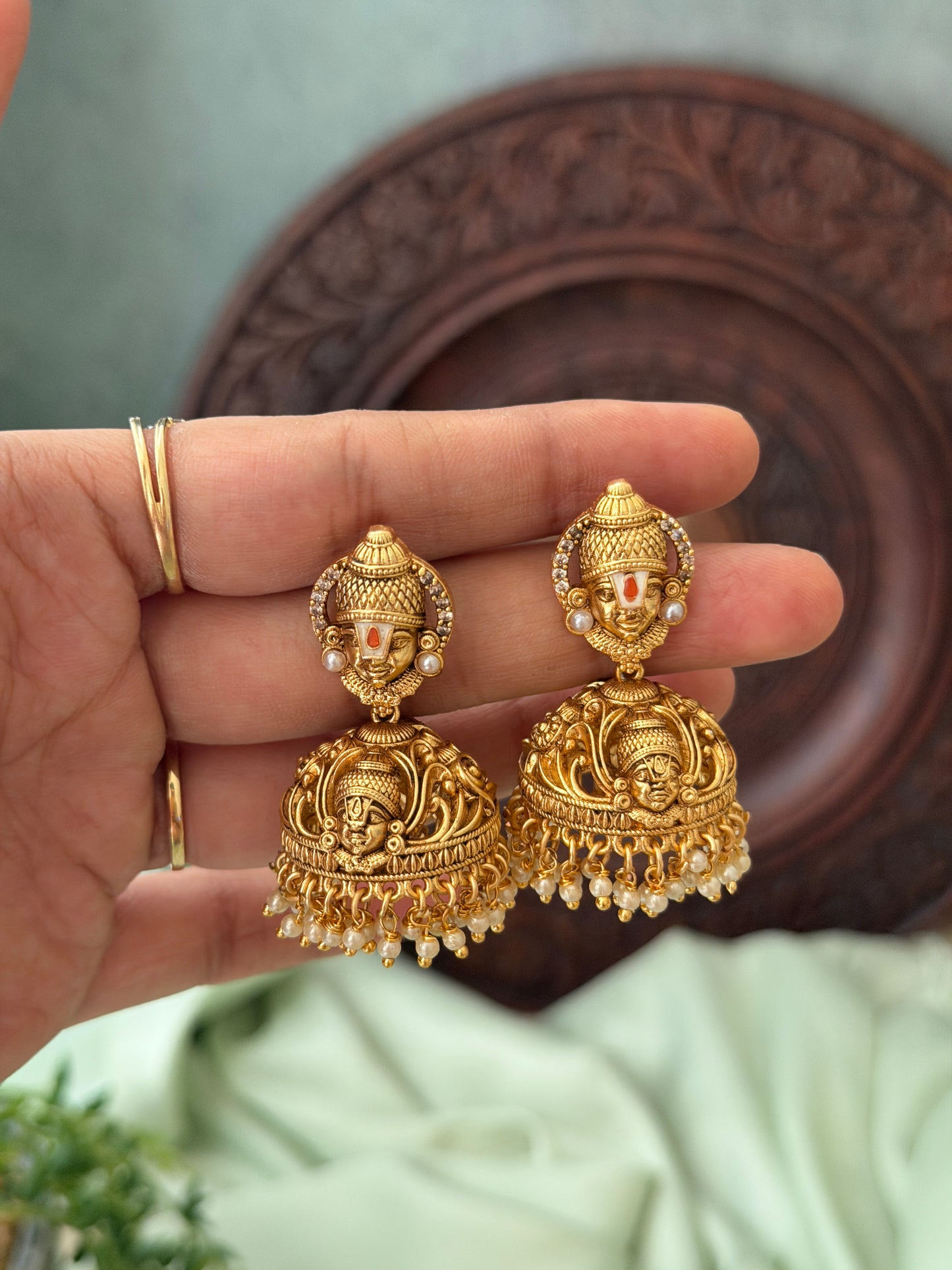 Venkateshwara Gold Jhumkas