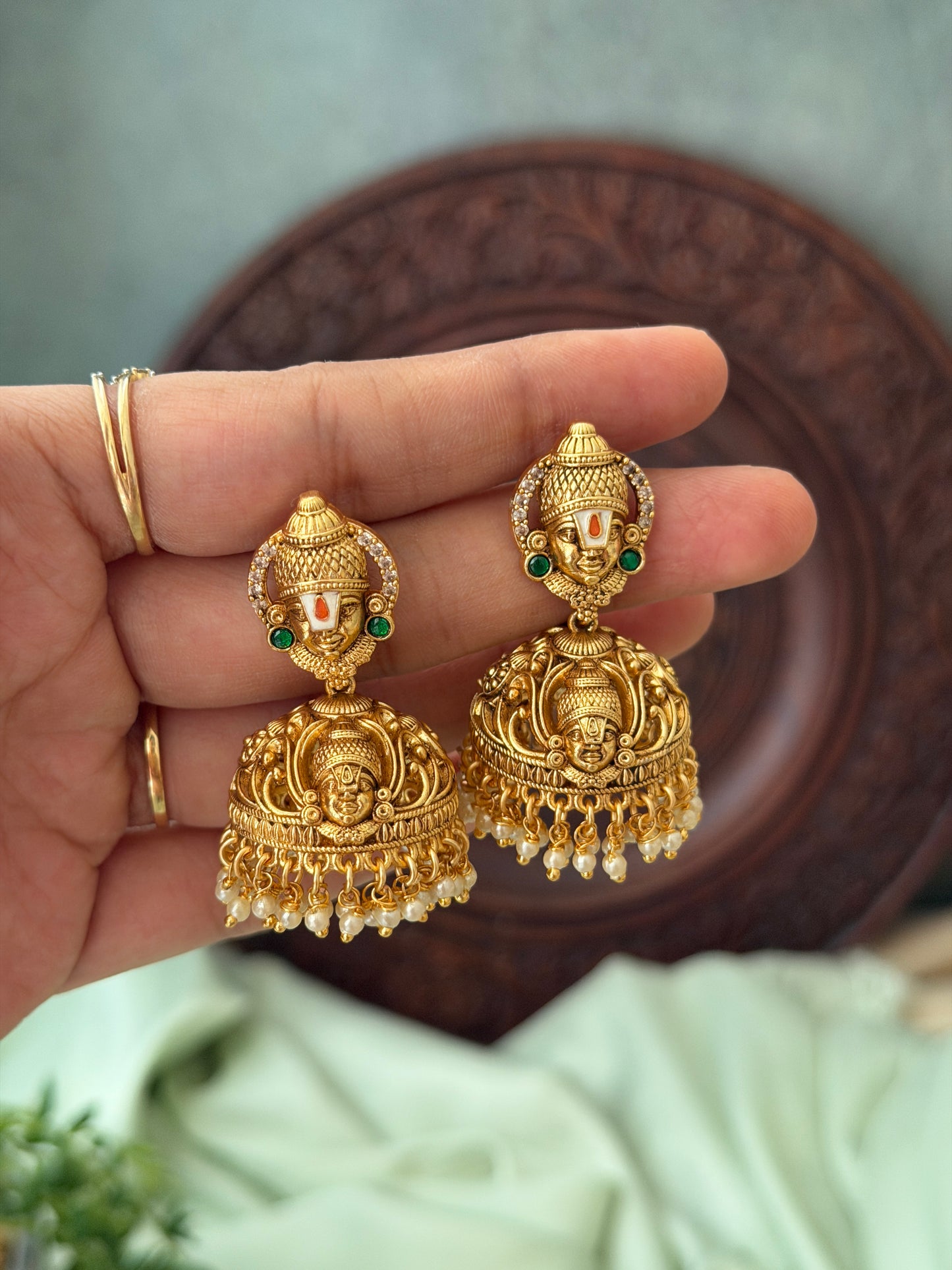 Venkateshwara Gold Jhumkas