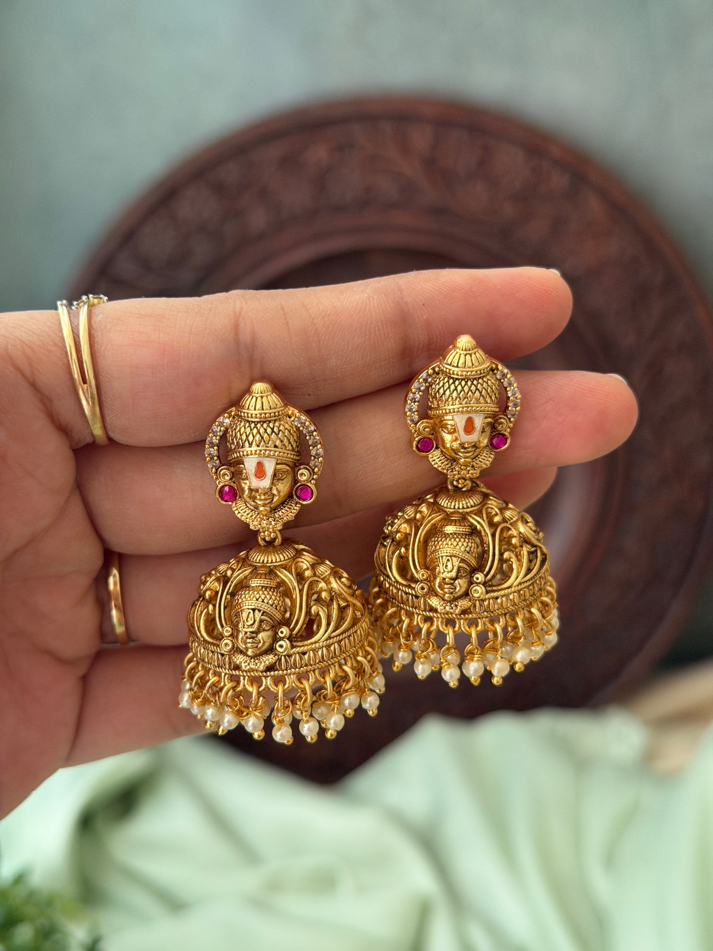 Venkateshwara Gold Jhumkas