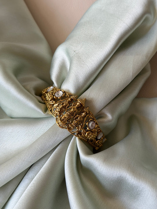 Ram Parivar Antique Kada