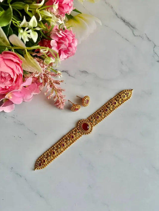 Rutvi Premium Choker
