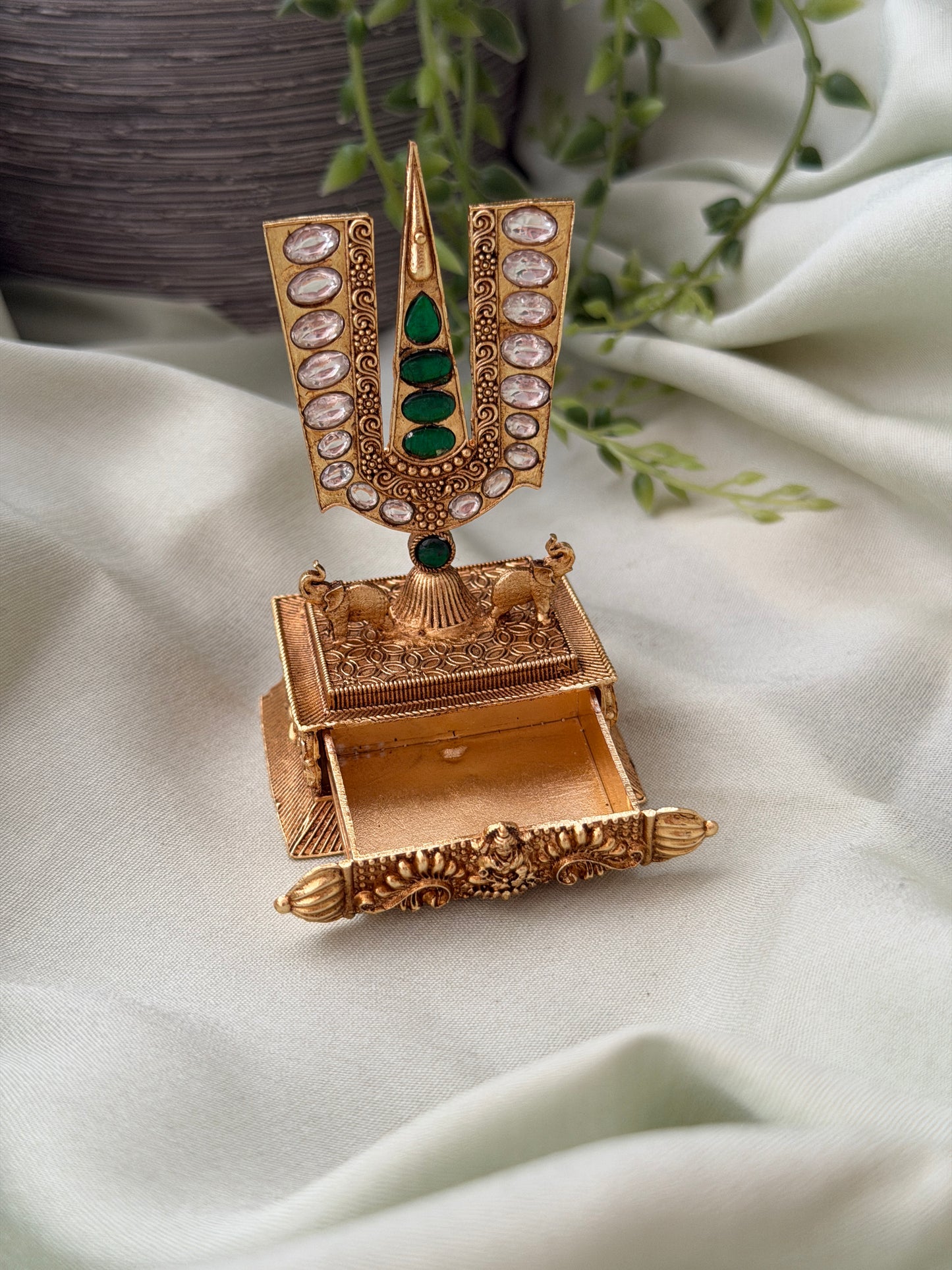 The Tirupati Trunk Kumkum Box