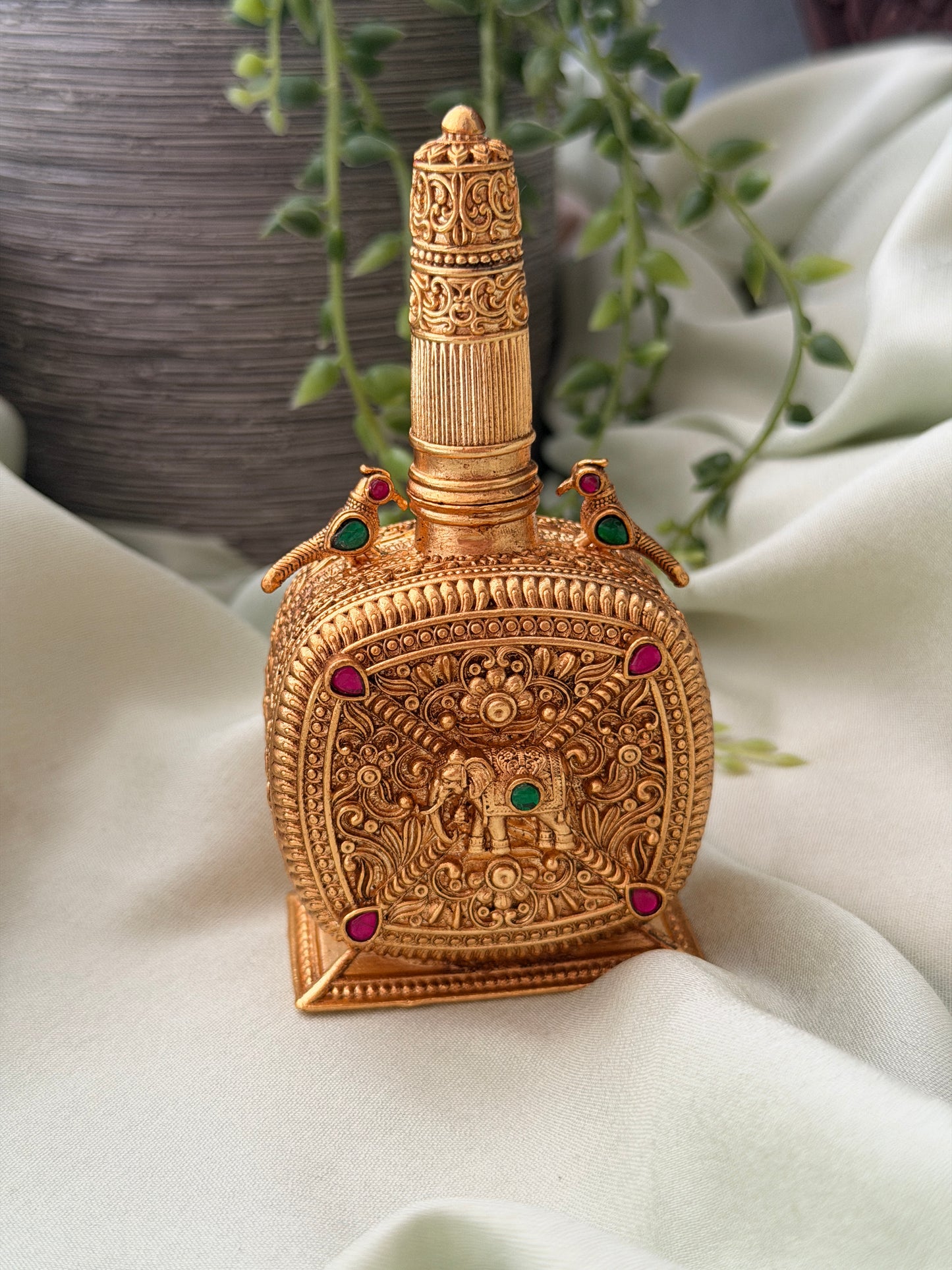 Rajwada Kumkum box