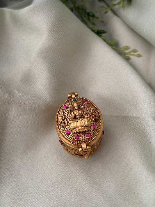 Kamala Kumkum Box