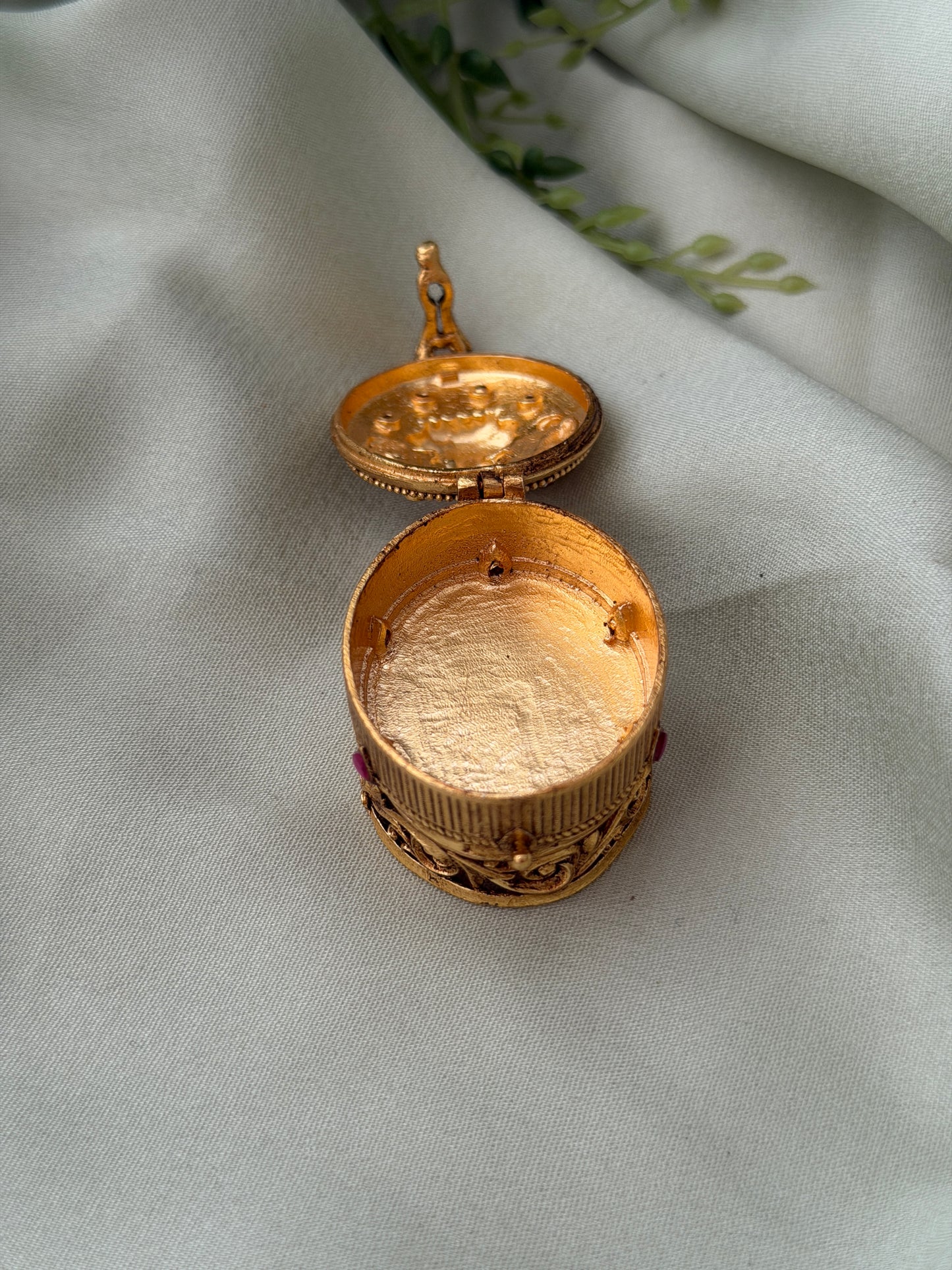 Kamala Kumkum Box