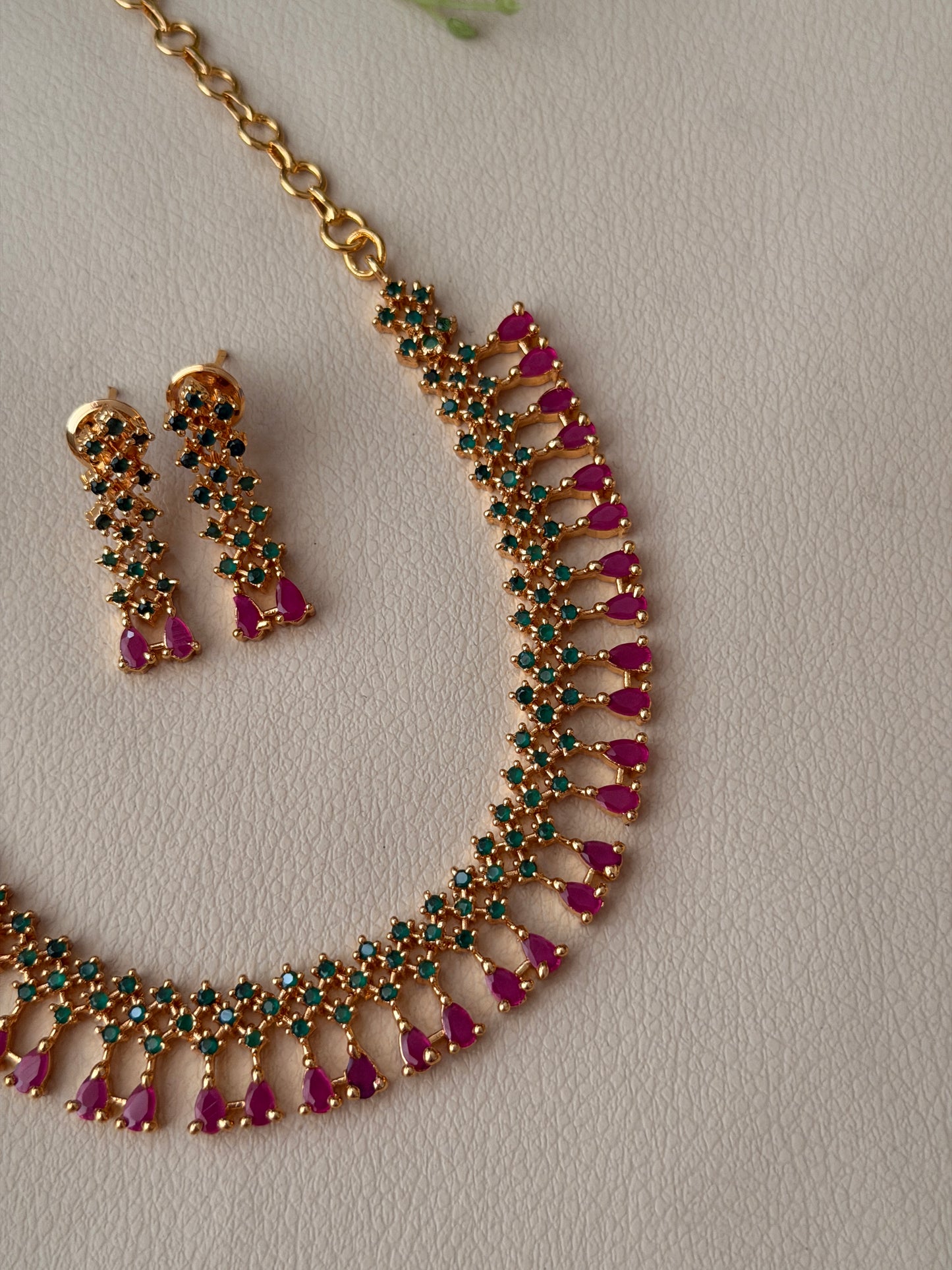 Yashvika Stone Necklace