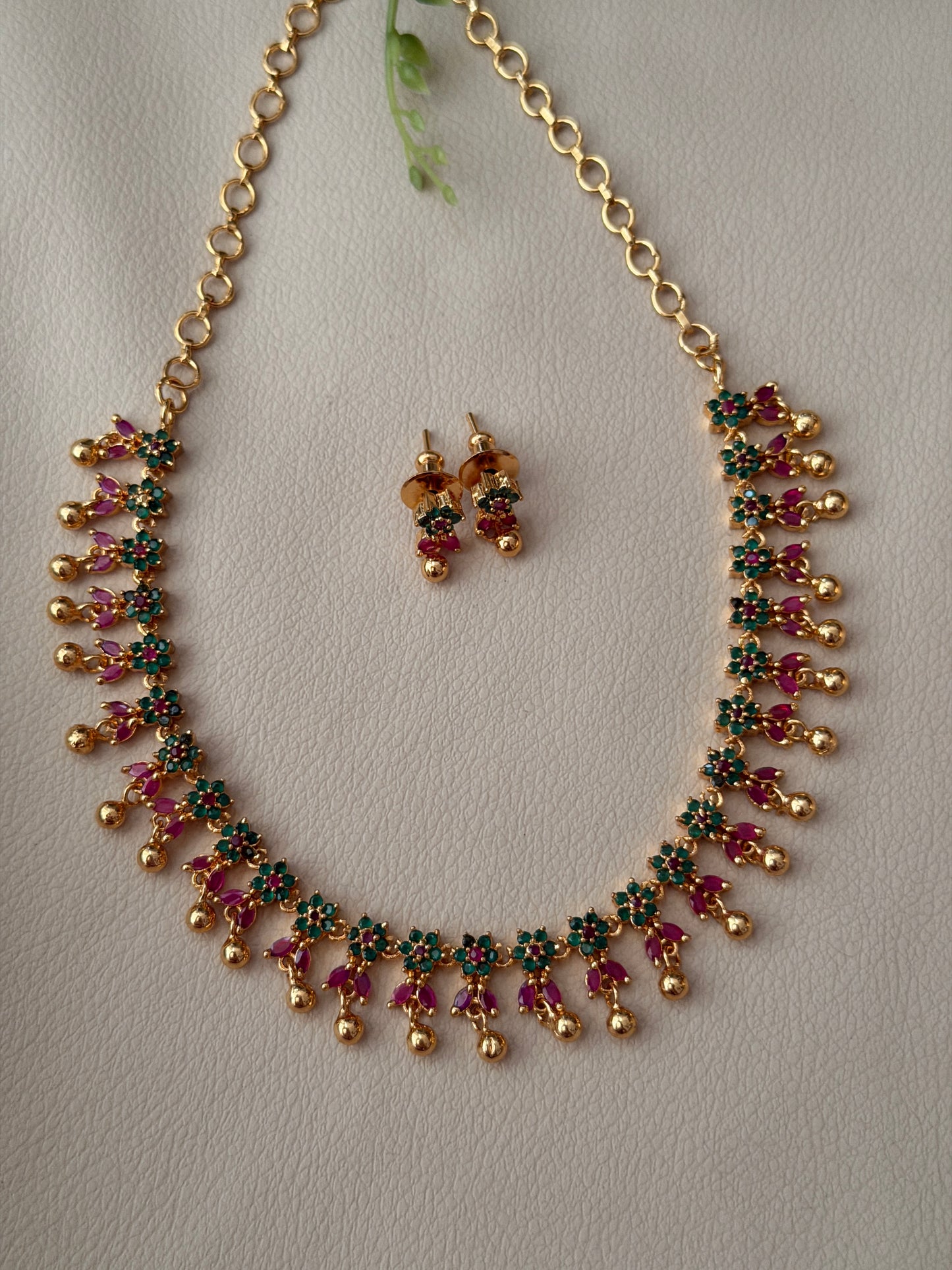 Lishikka Flora Necklace