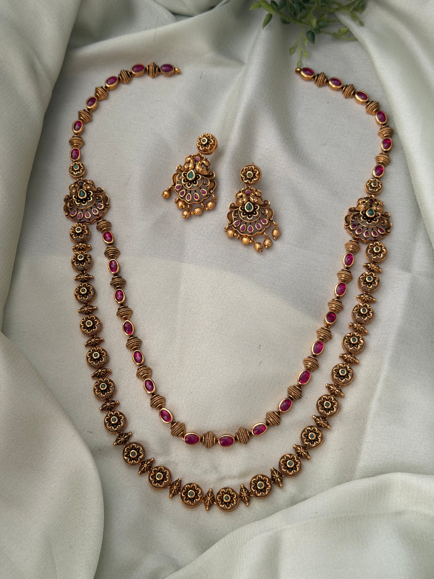 Double Layer NonIdol Ruby Haaram