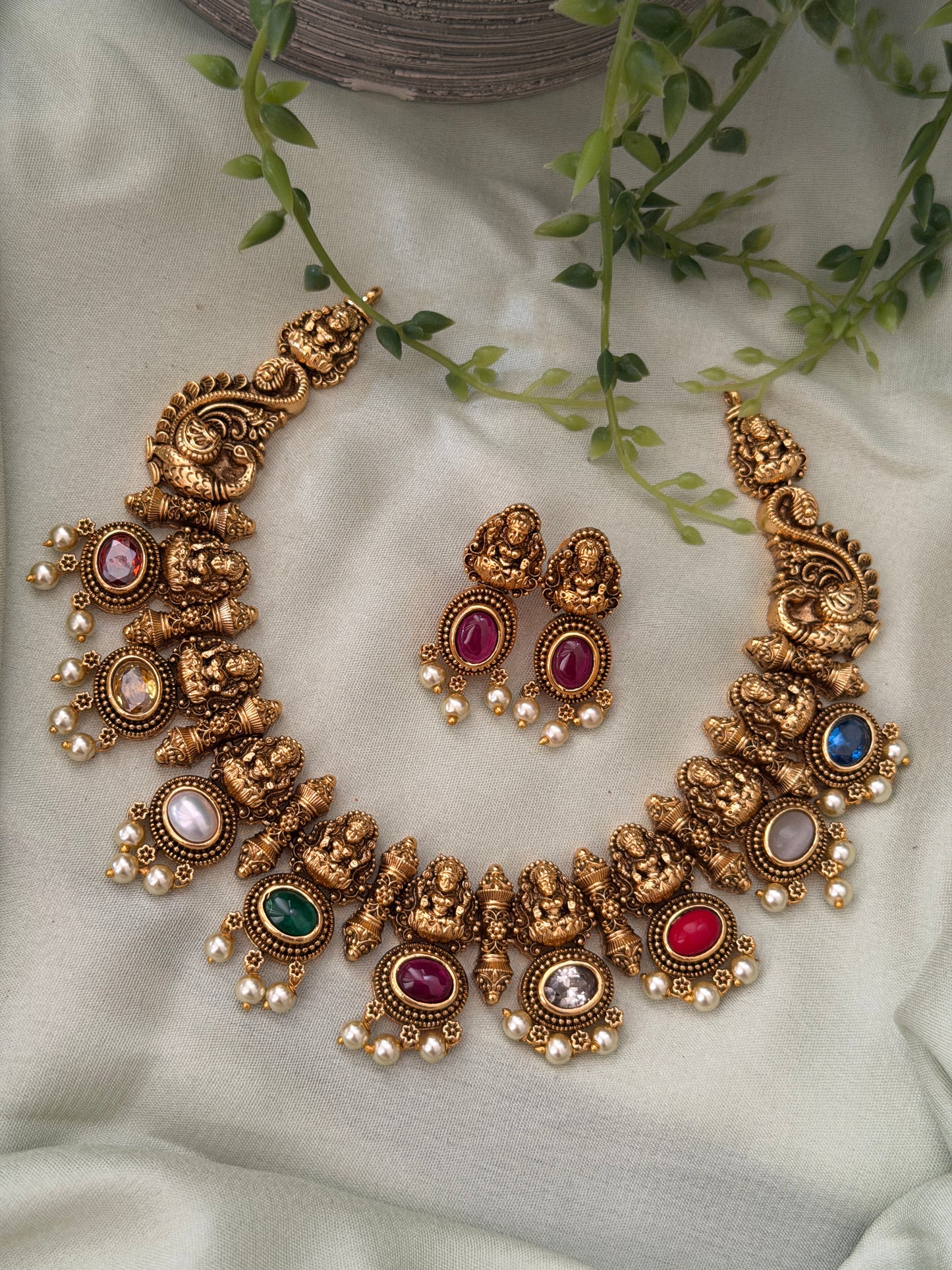 Navarathna Devi x Nakshi Necklace