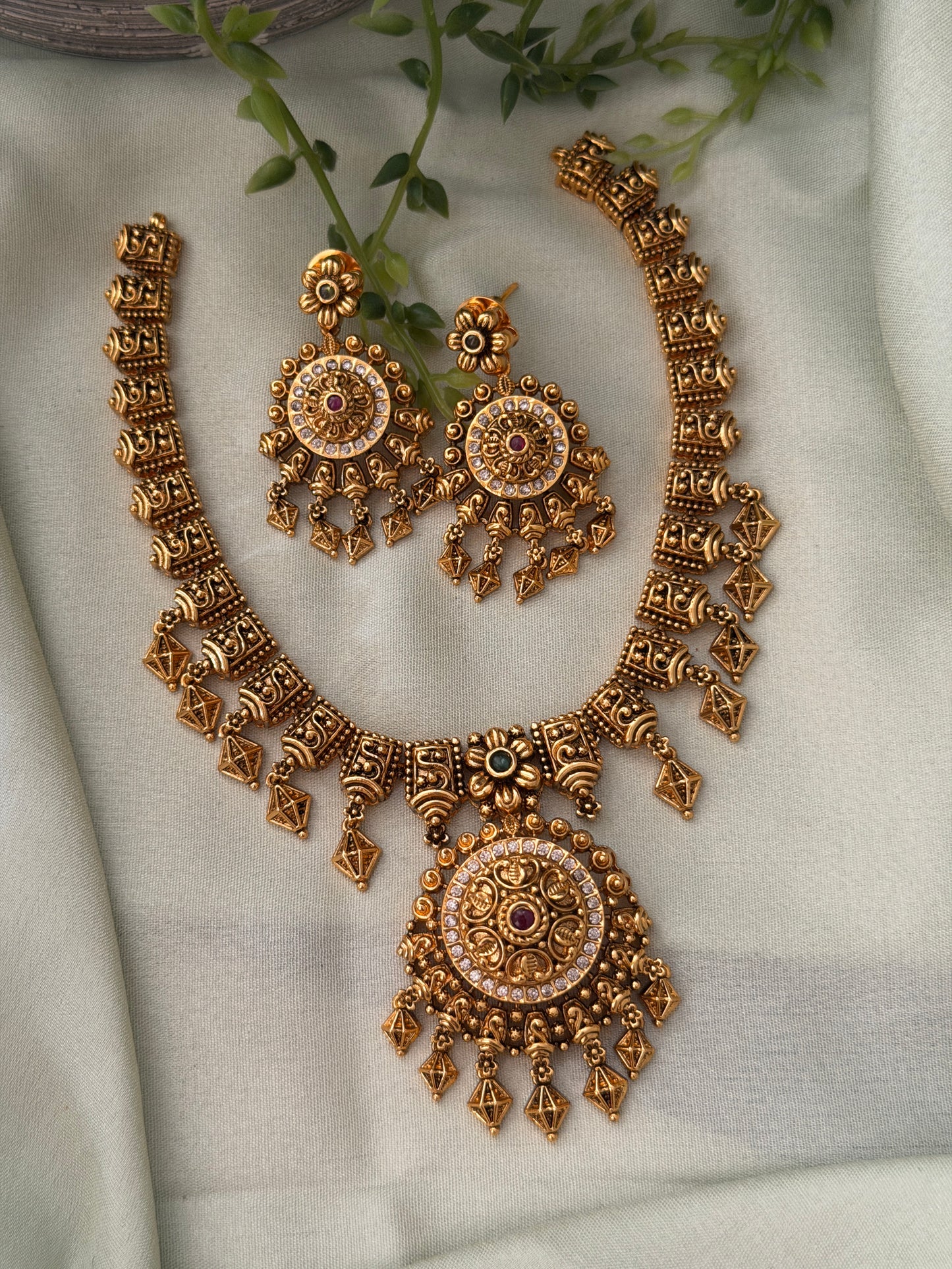 Virasati Chakra Necklace