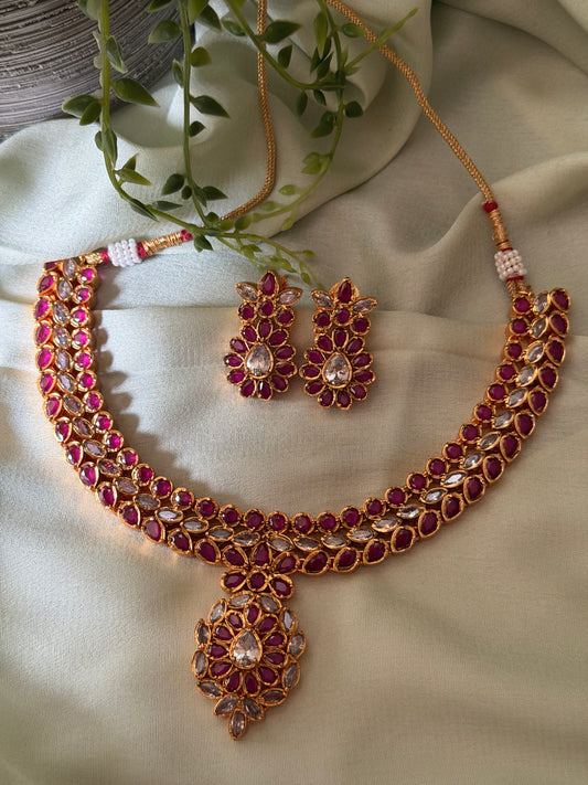 Agalya Kemp Necklace