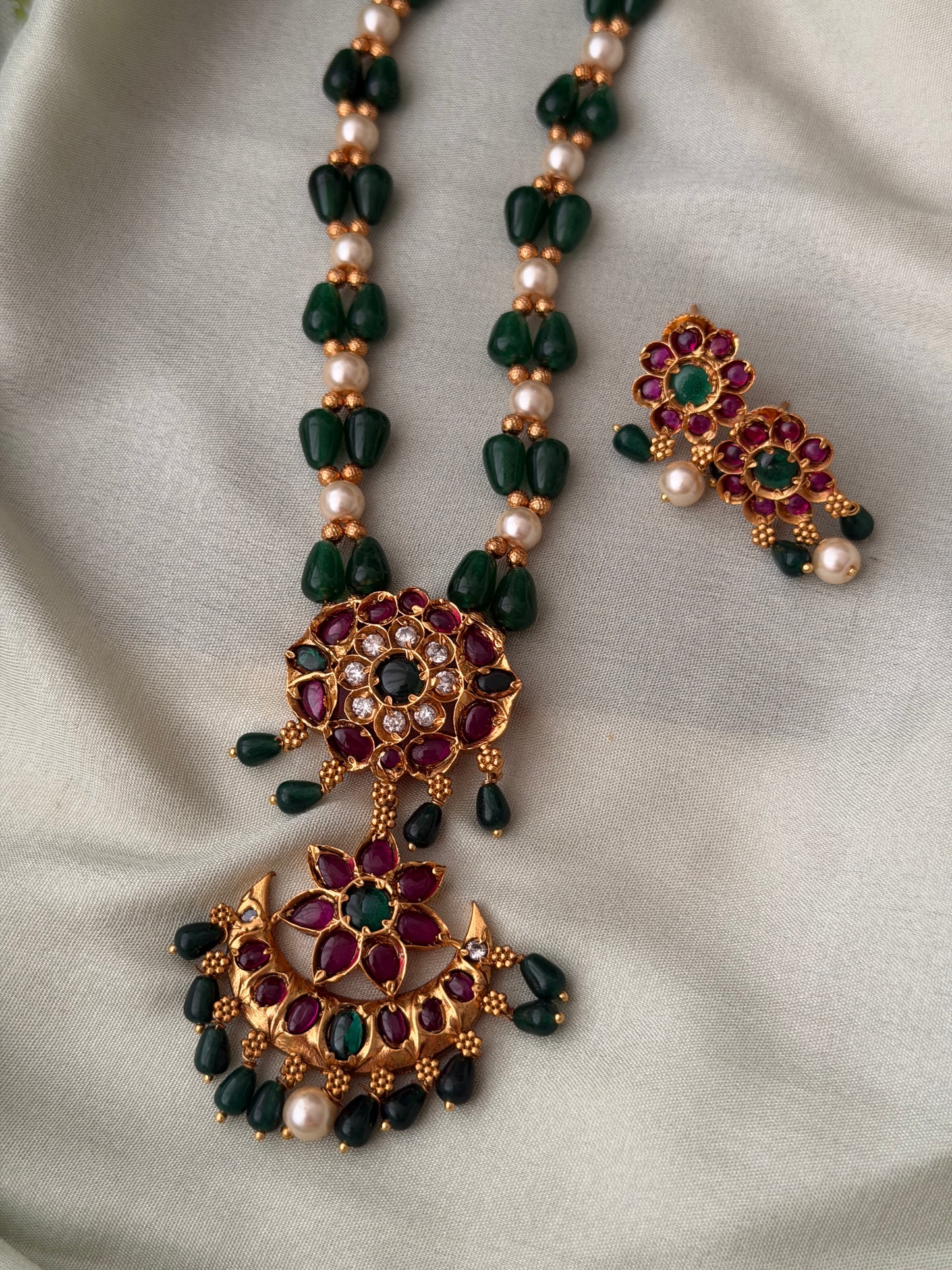 Ponniyan Ball Bead Haaram