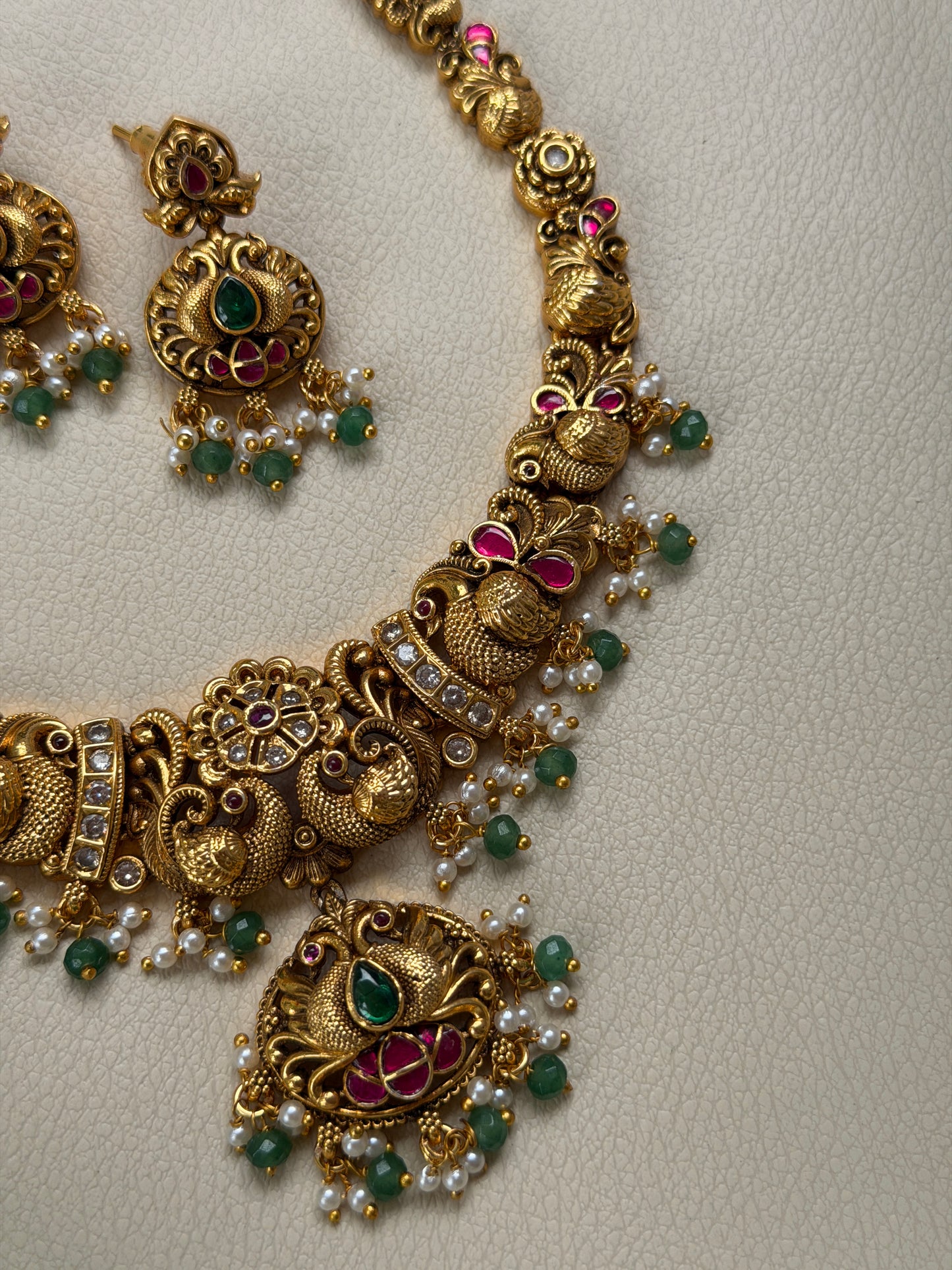 Ruthuja Jadau Necklace