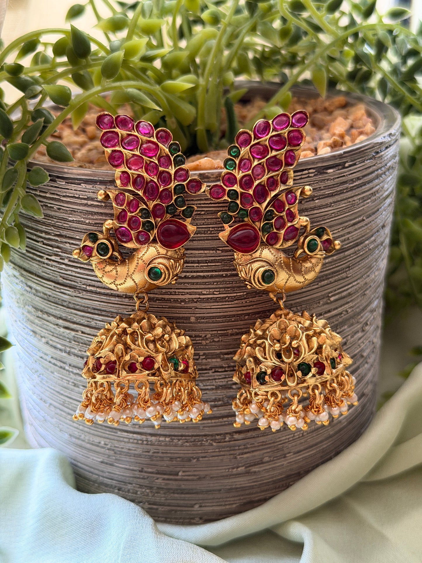 Morah Kempu Mini Earcuff Jhumkas