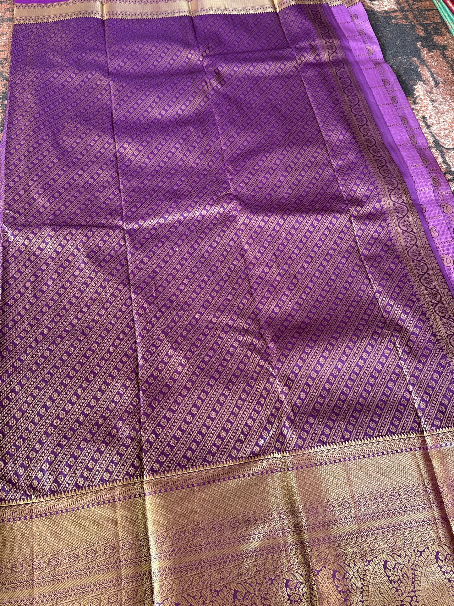 Azura Vaira Oosi Tissue Silk Saree