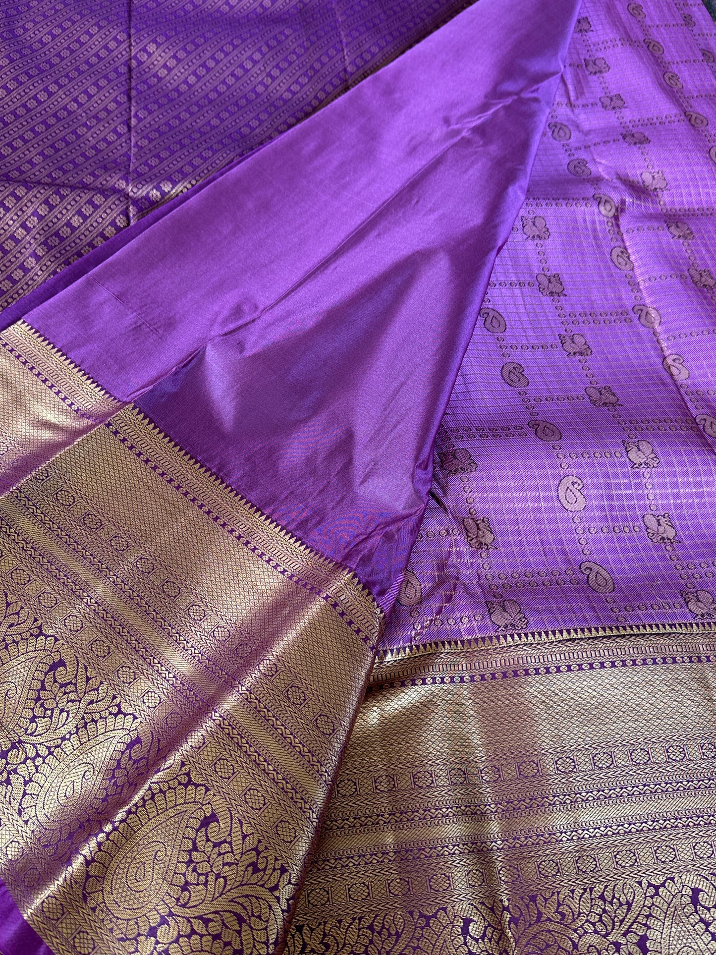 Azura Vaira Oosi Tissue Silk Saree