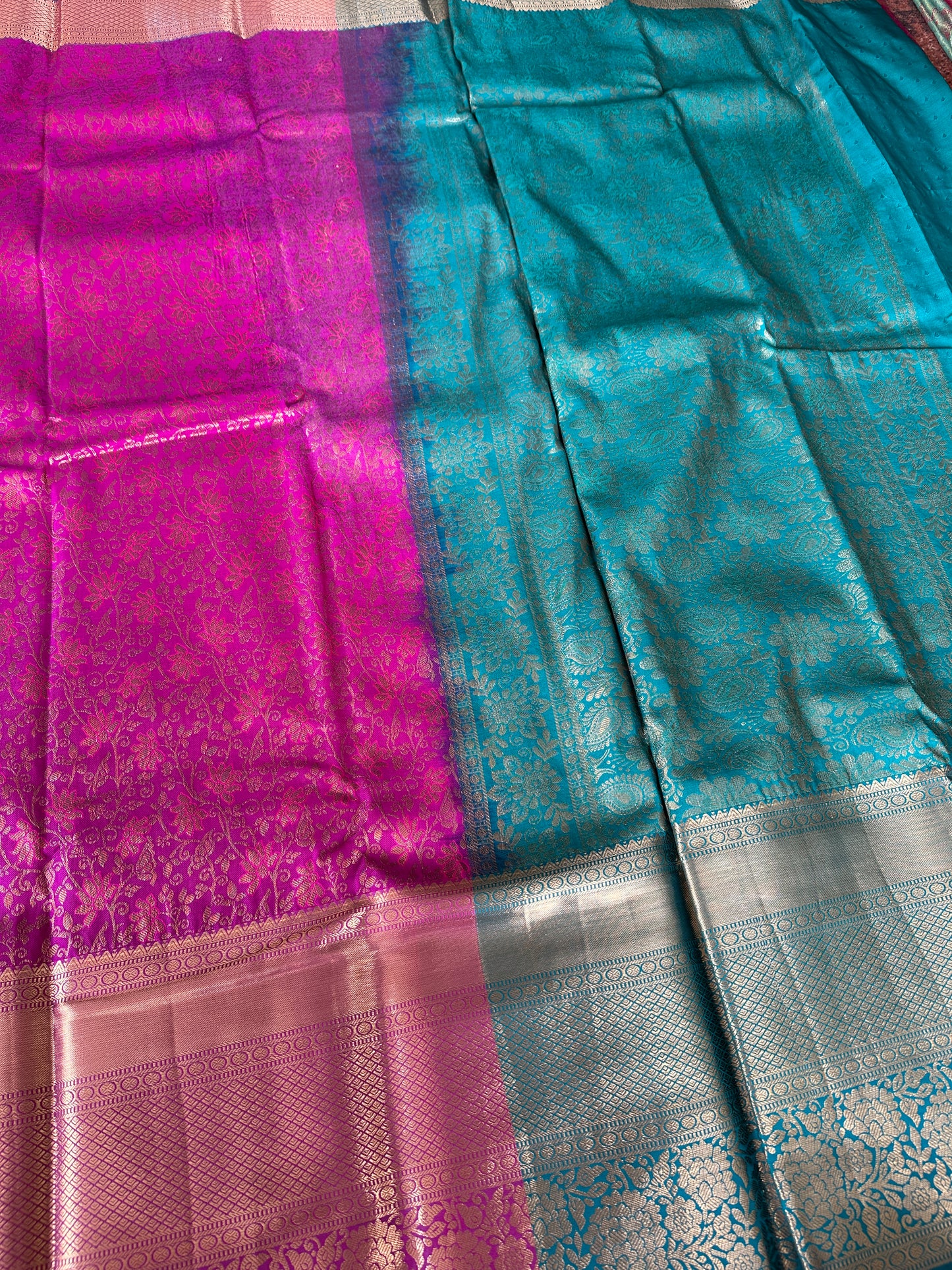 Majenta Kanchi Pattu saree