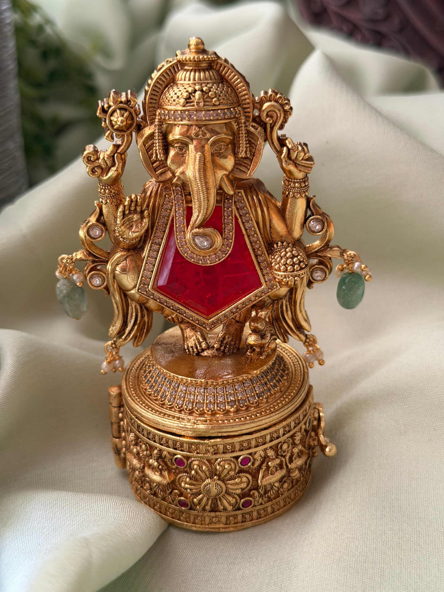 Doublet Stone Ganesha Kumkum Box