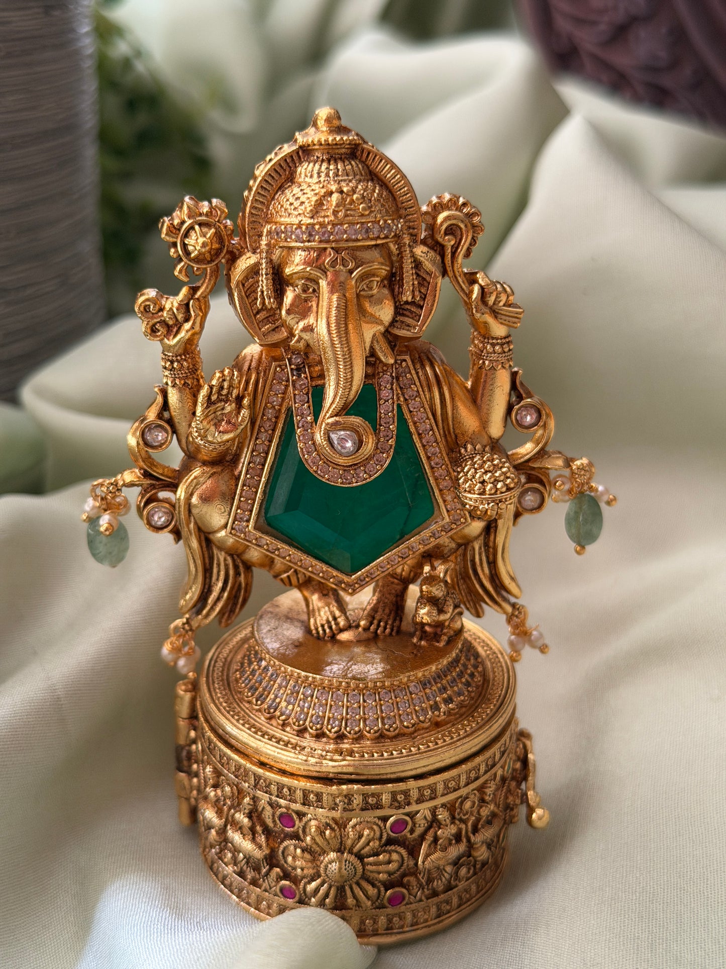 Doublet Stone Ganesha Kumkum Box