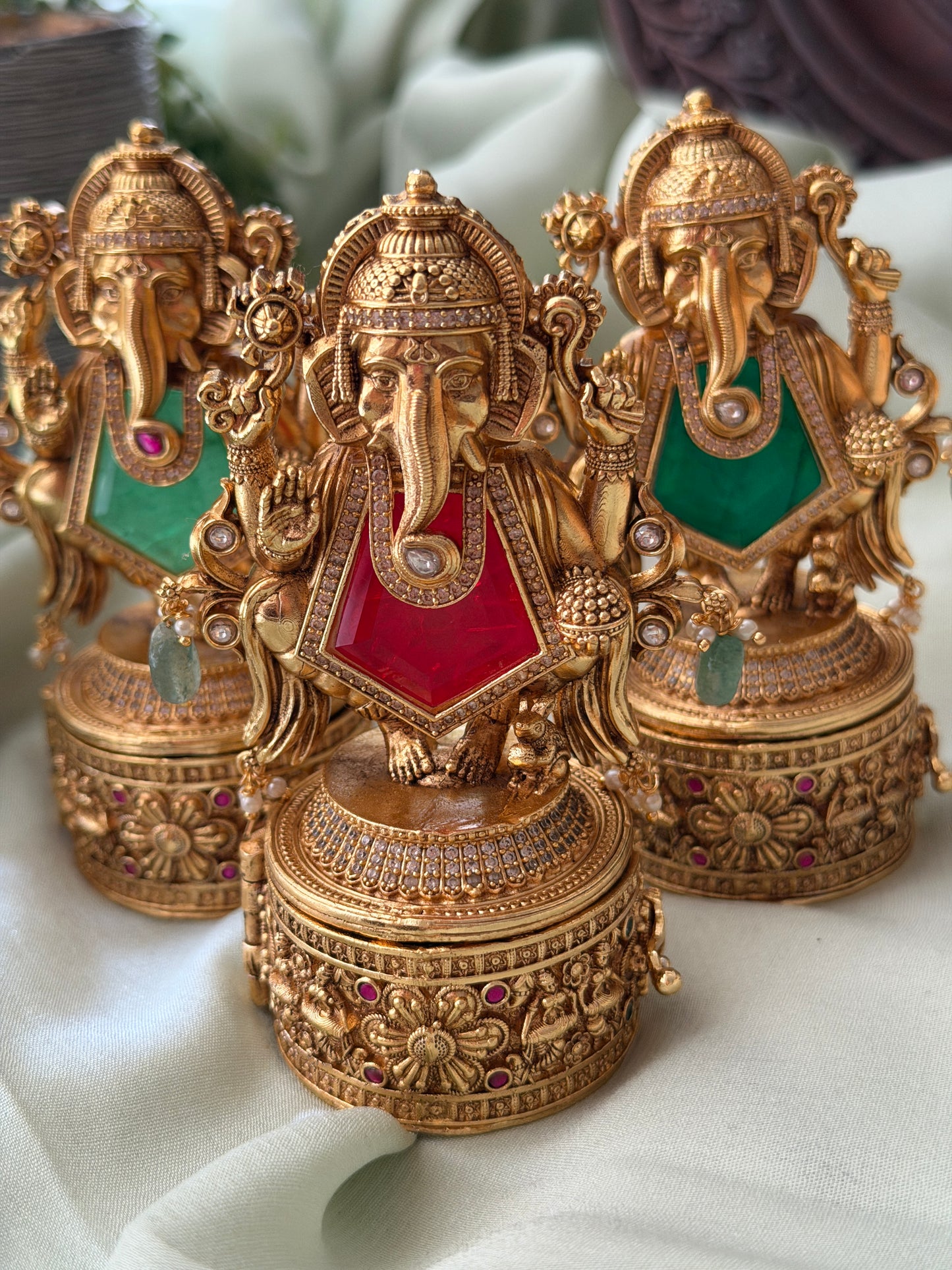 Doublet Stone Ganesha Kumkum Box