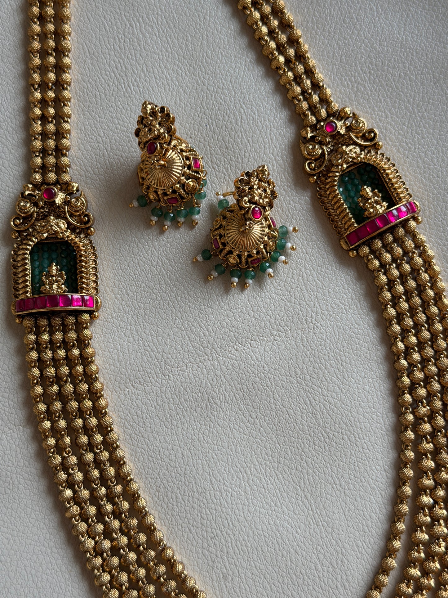 Vagdevi Layered Haaram