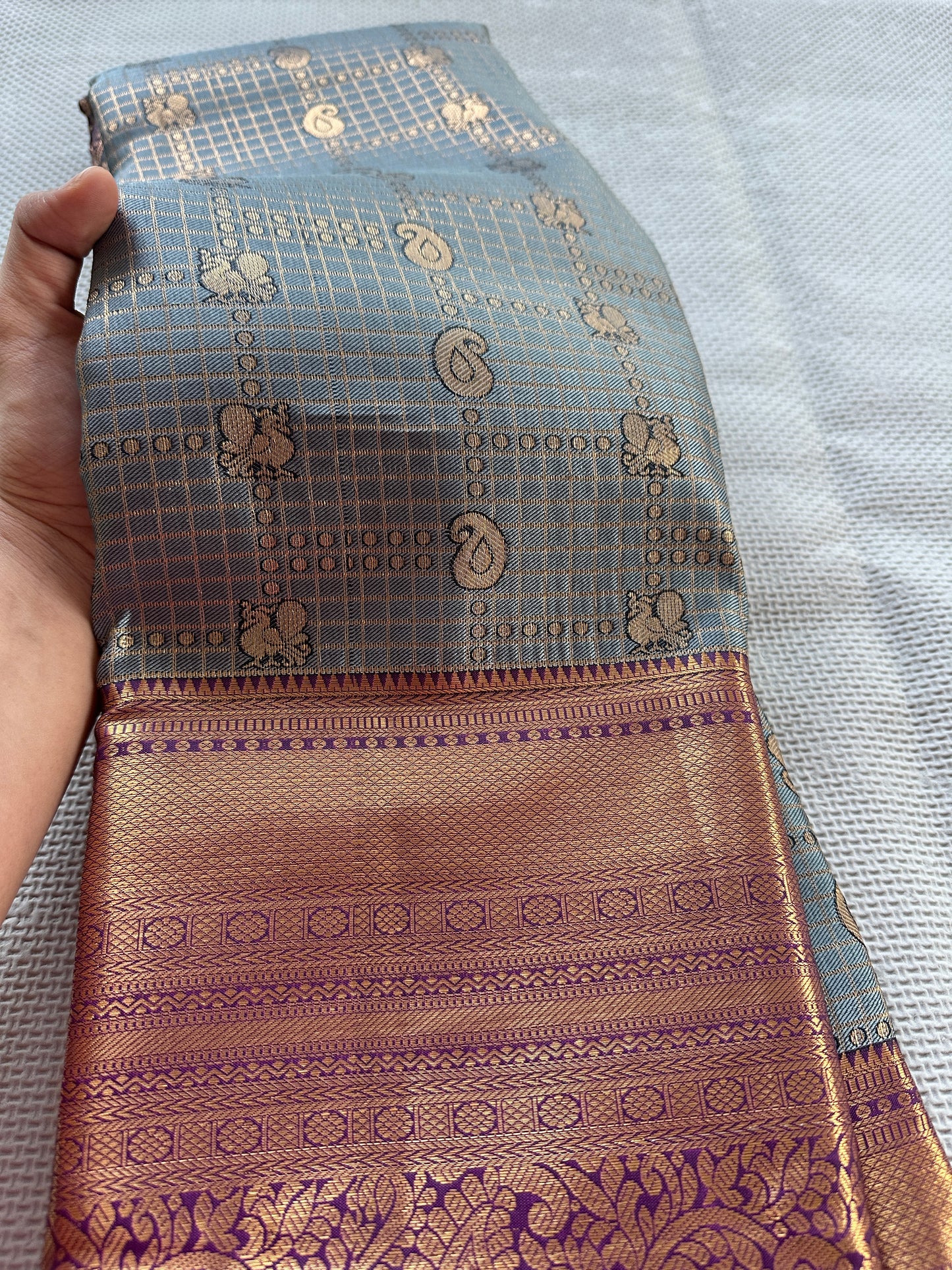 Ash Vaira Oosi Tissue Silk Saree