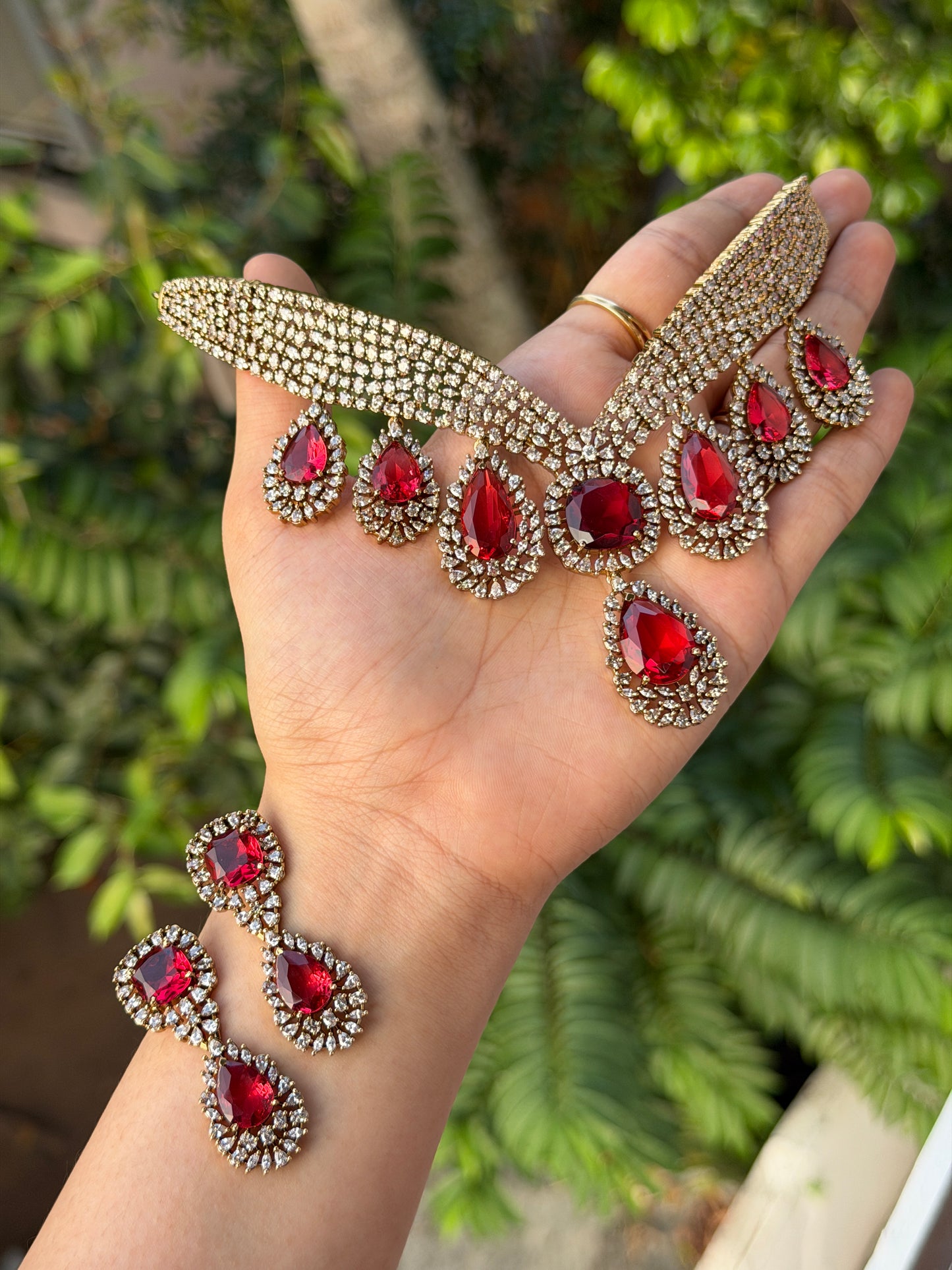 V Cut Victorian Drops