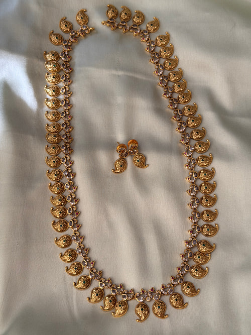 Nishitha Mango Maala