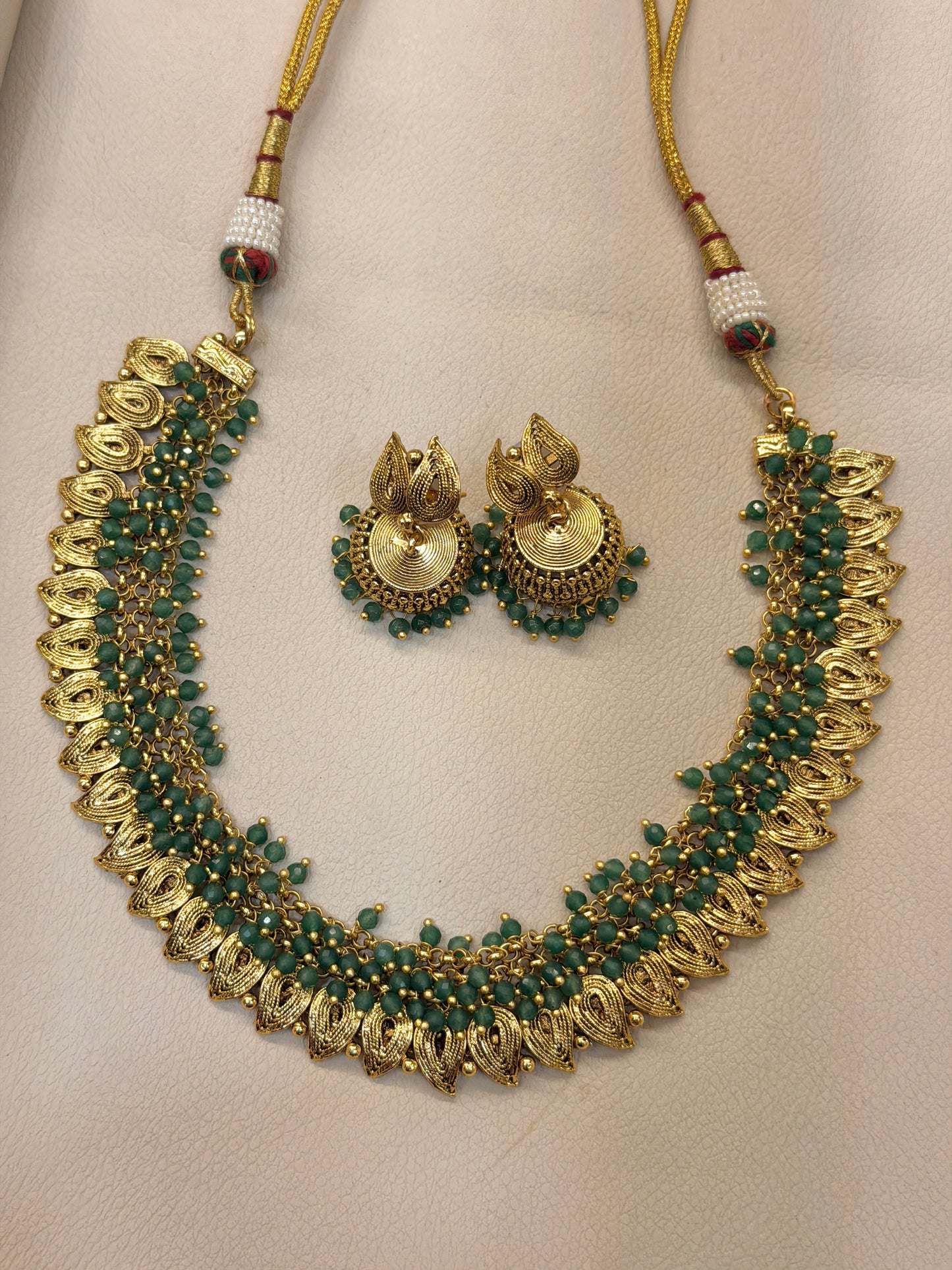 Gold Mango x Bead Necklace