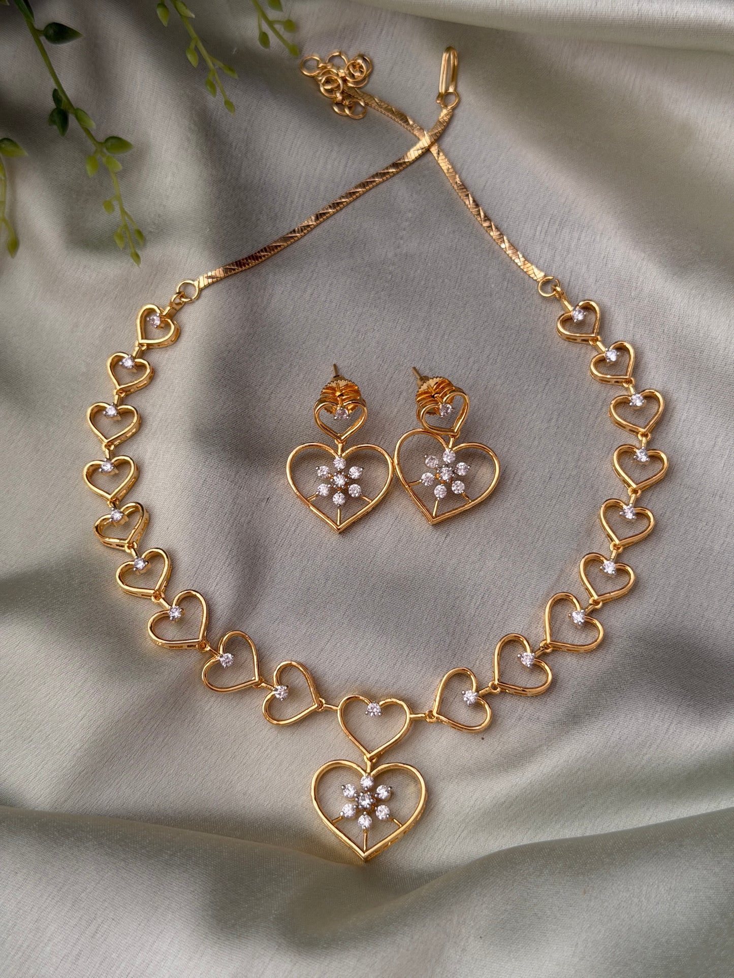 Diamond Replica Necklaces