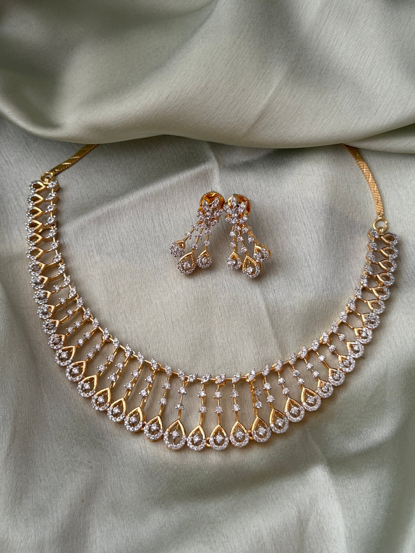 Diamond Replica Necklaces