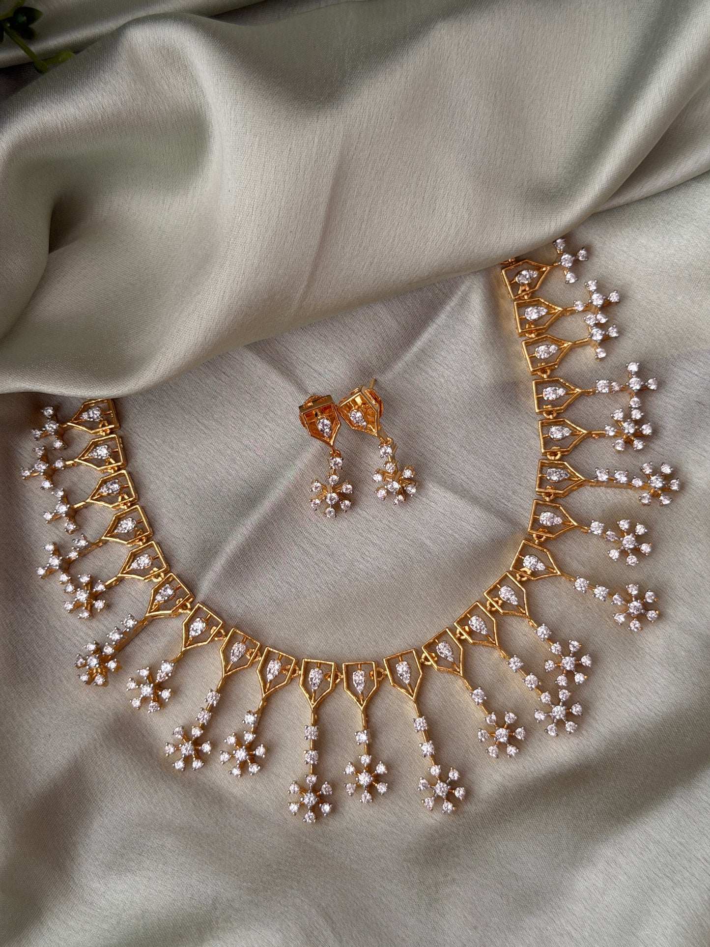 Diamond Replica Necklaces