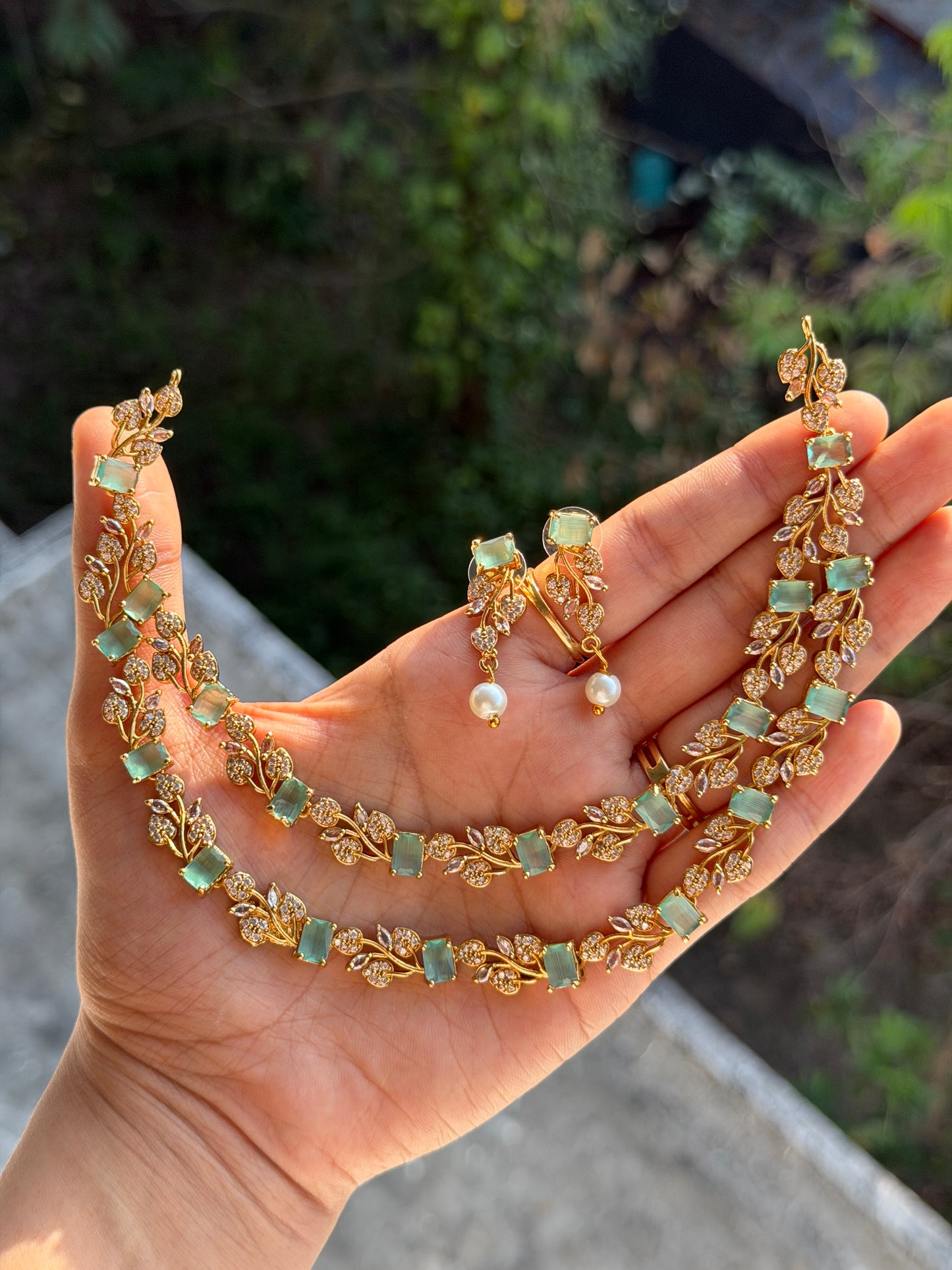 AD double Layer Vine Necklace