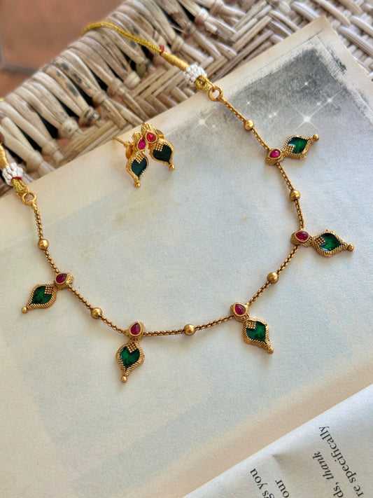 Simple Palakka Chain with Studs