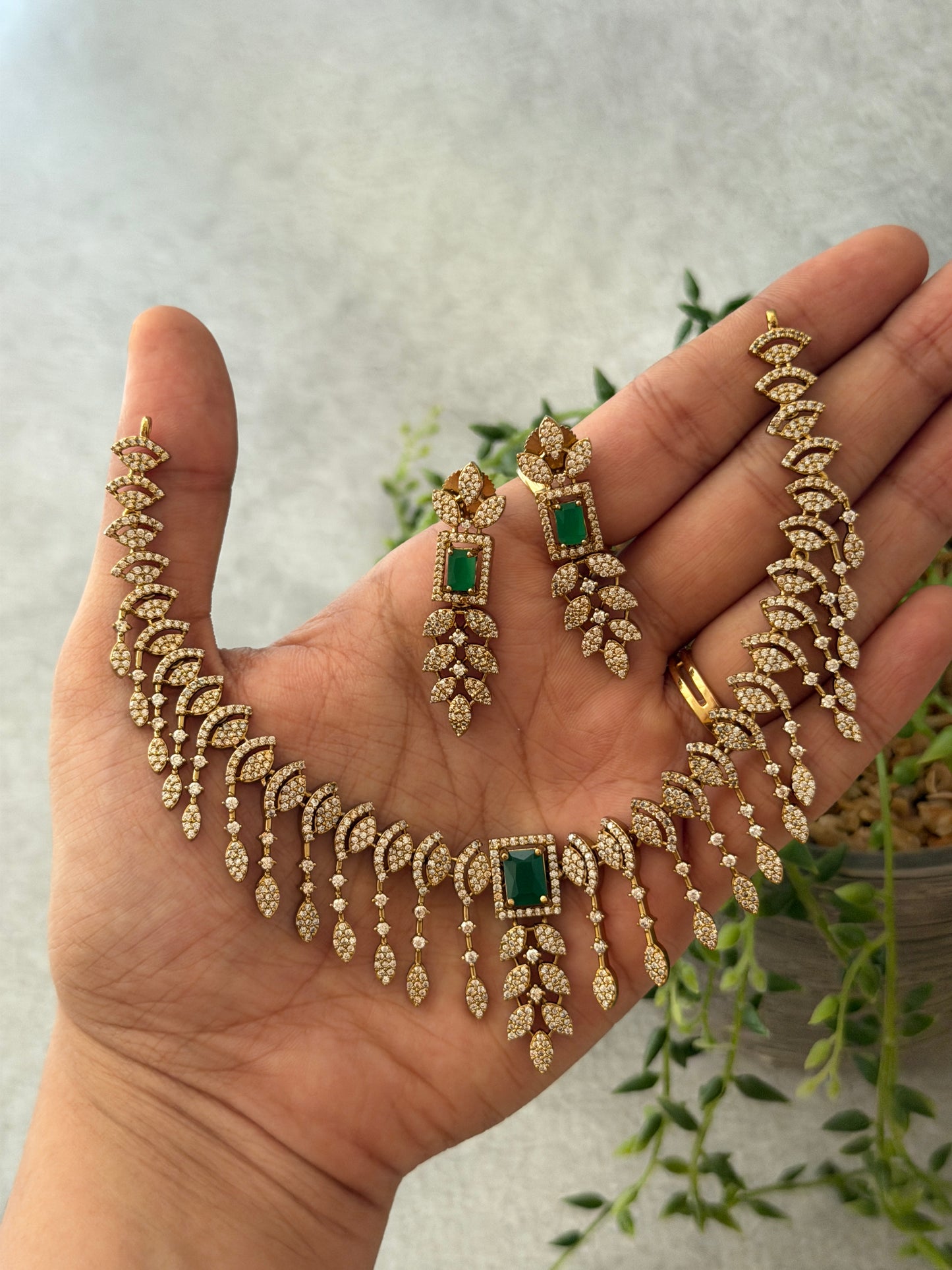 AD Thorn Necklace