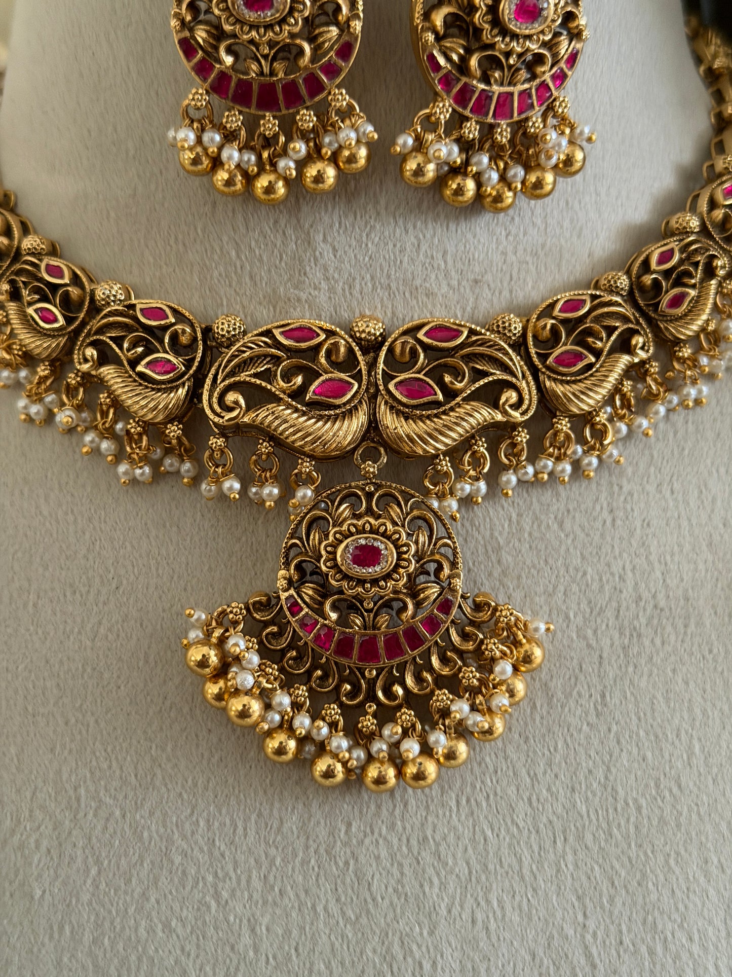 Aabah Gold Replica Necklace